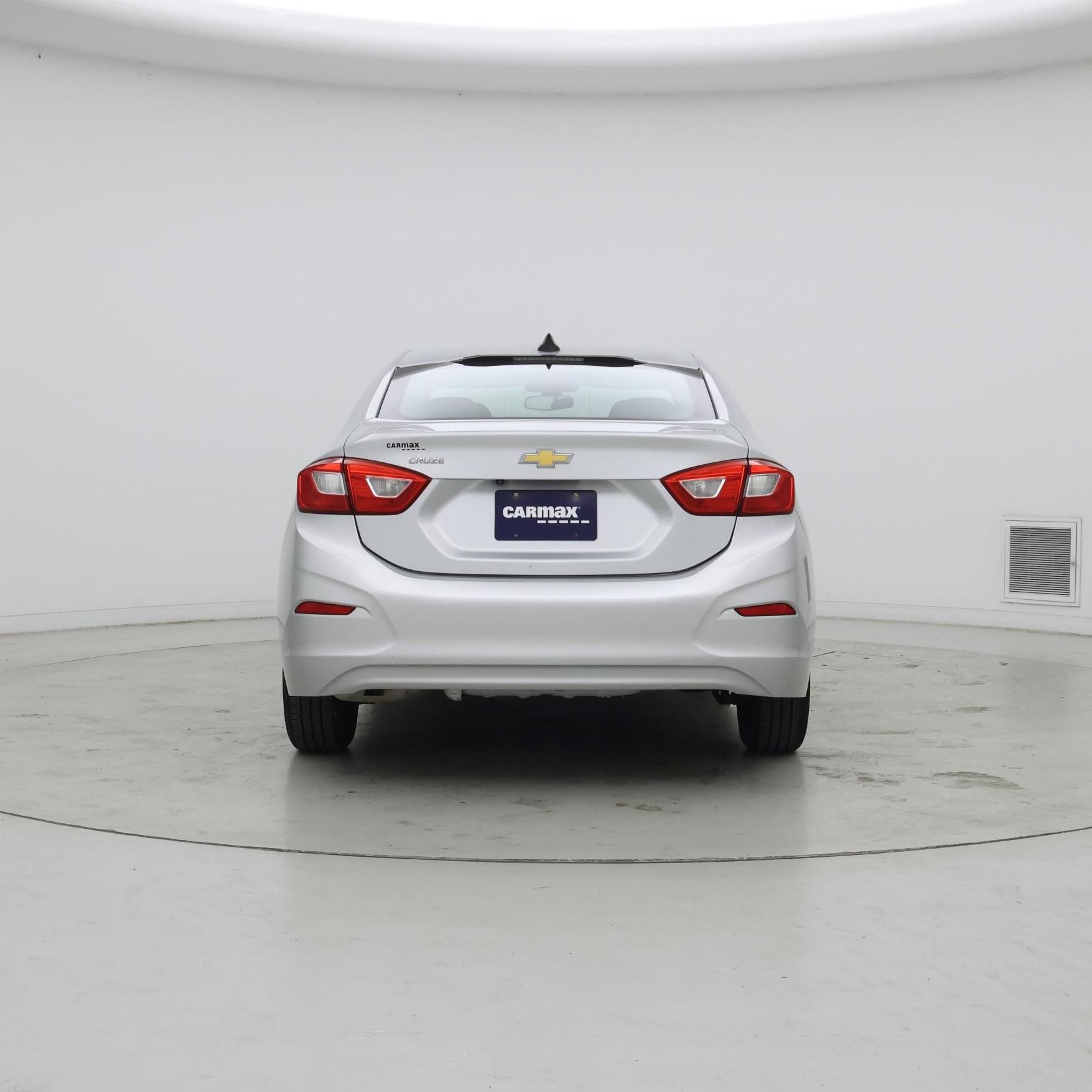 Thumbnail: 2018 Chevrolet Cruze - 6