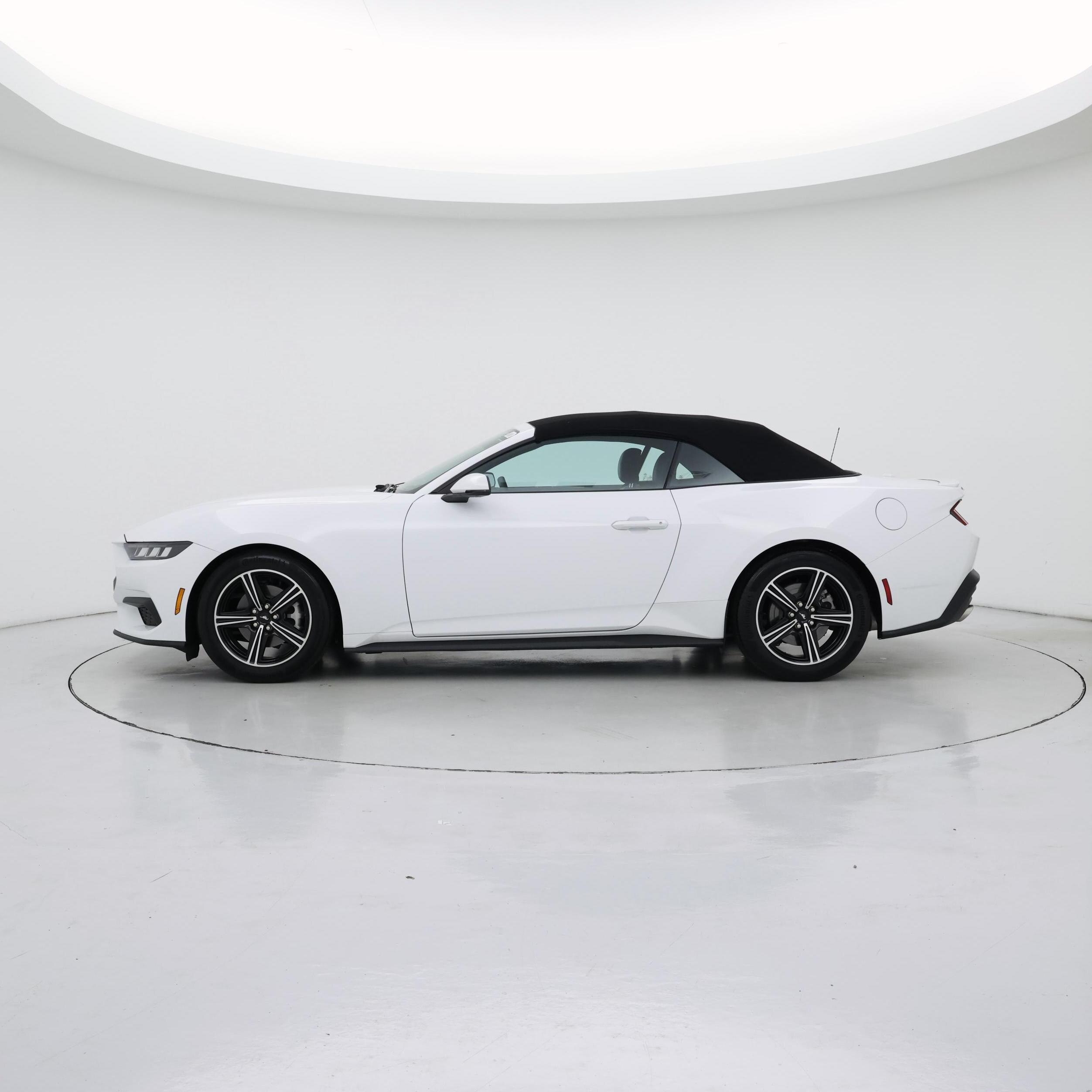 Thumbnail: 2024 Ford Mustang - 3