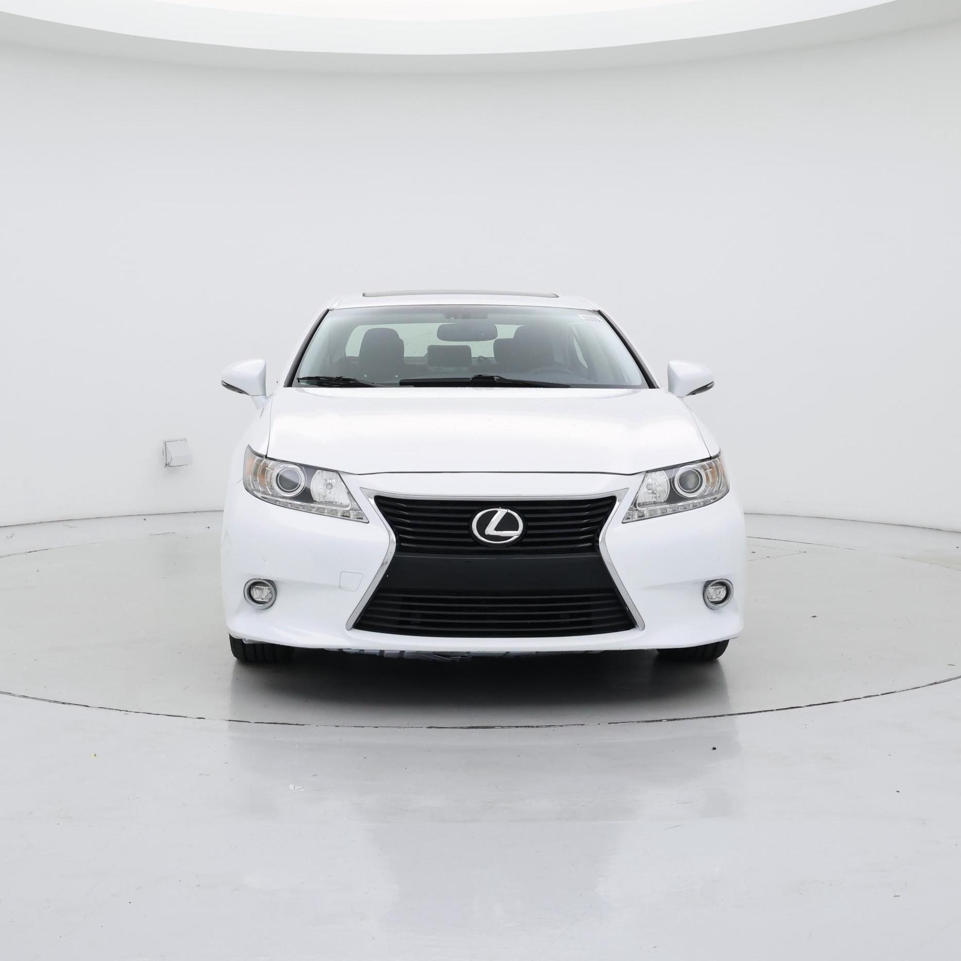 Thumbnail: 2015 Lexus ES - 5