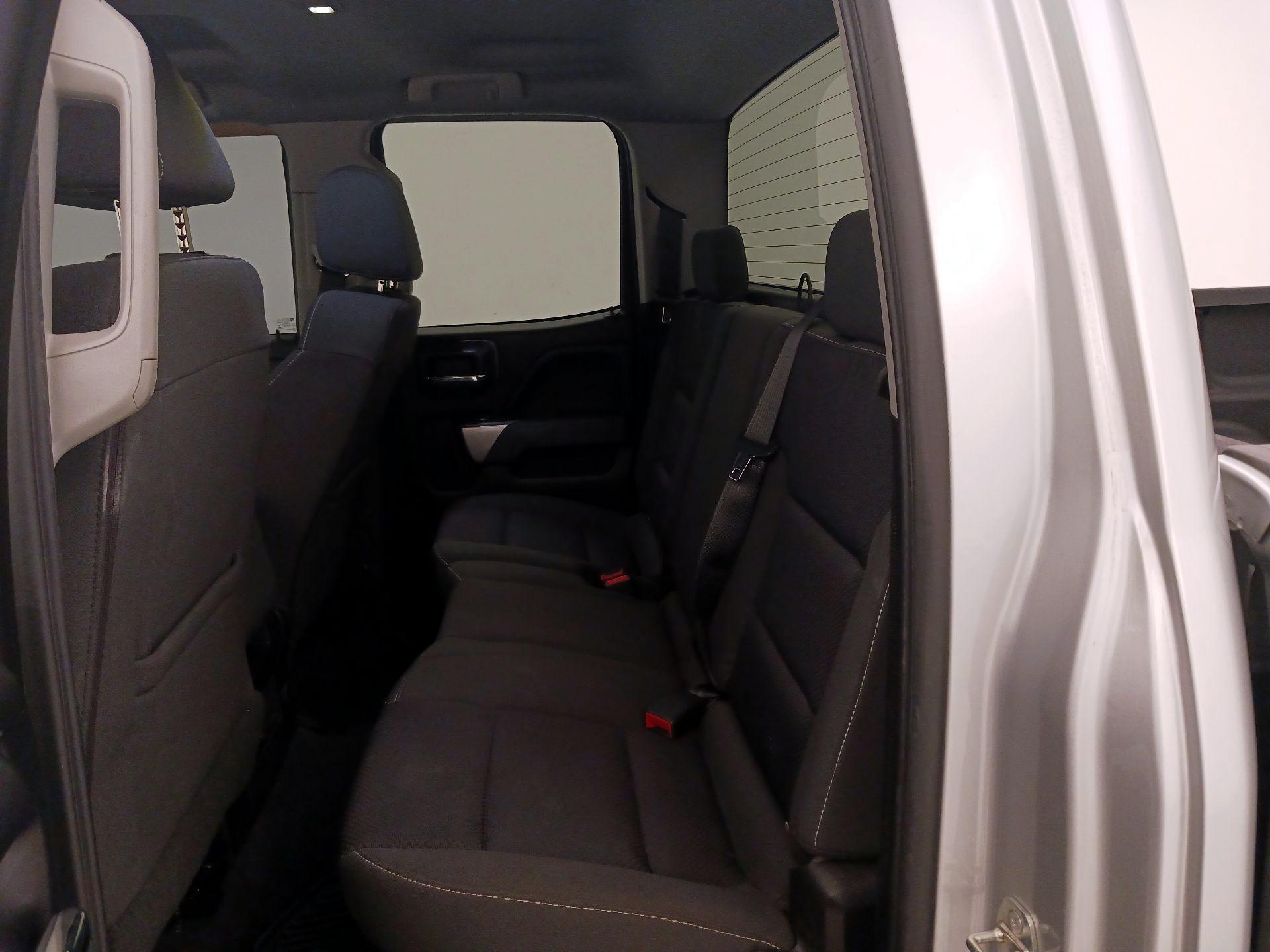 Thumbnail: 2019 Chevrolet Silverado 1500 - 19
