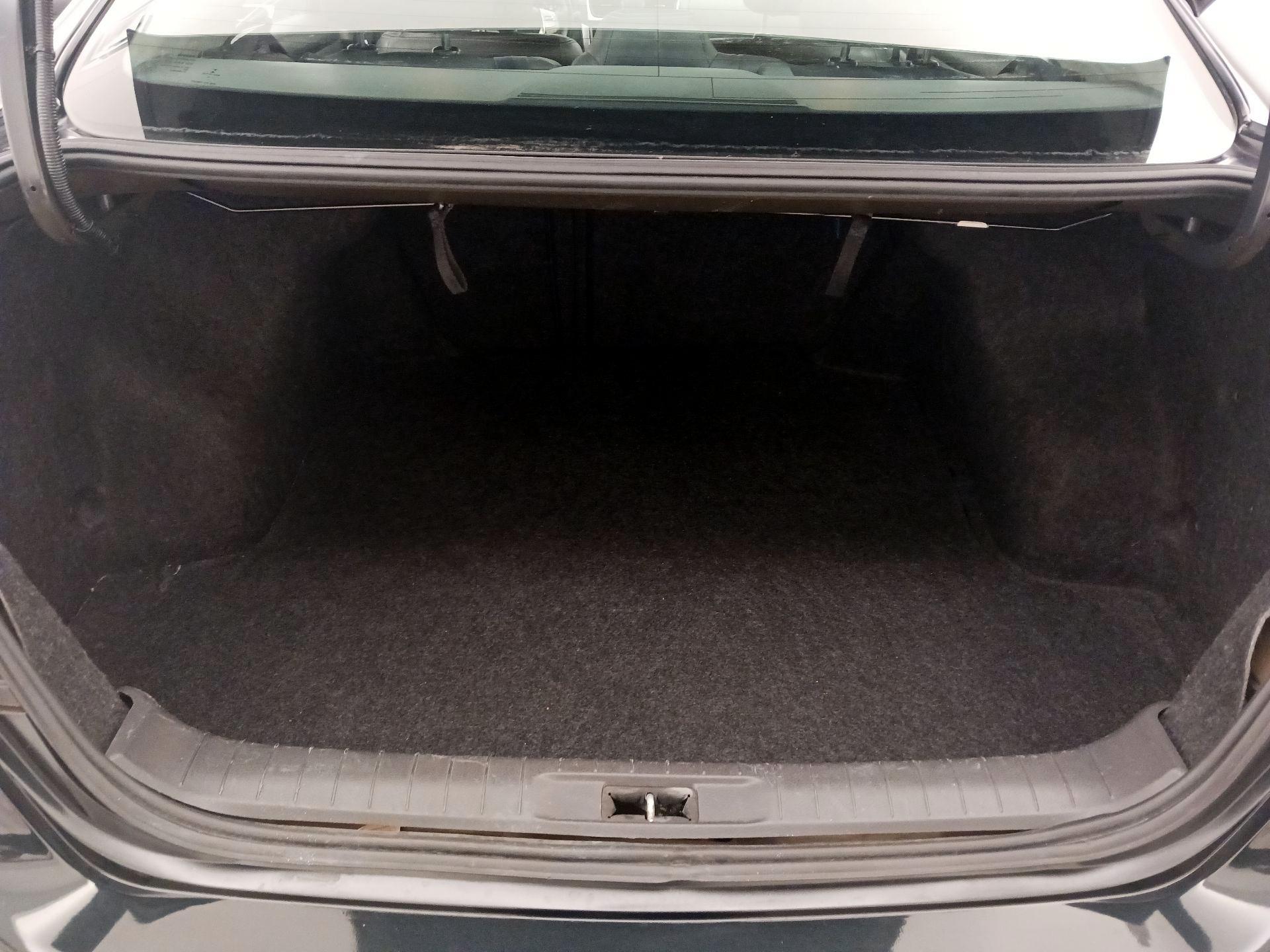 Thumbnail: 2016 Nissan Altima - 20