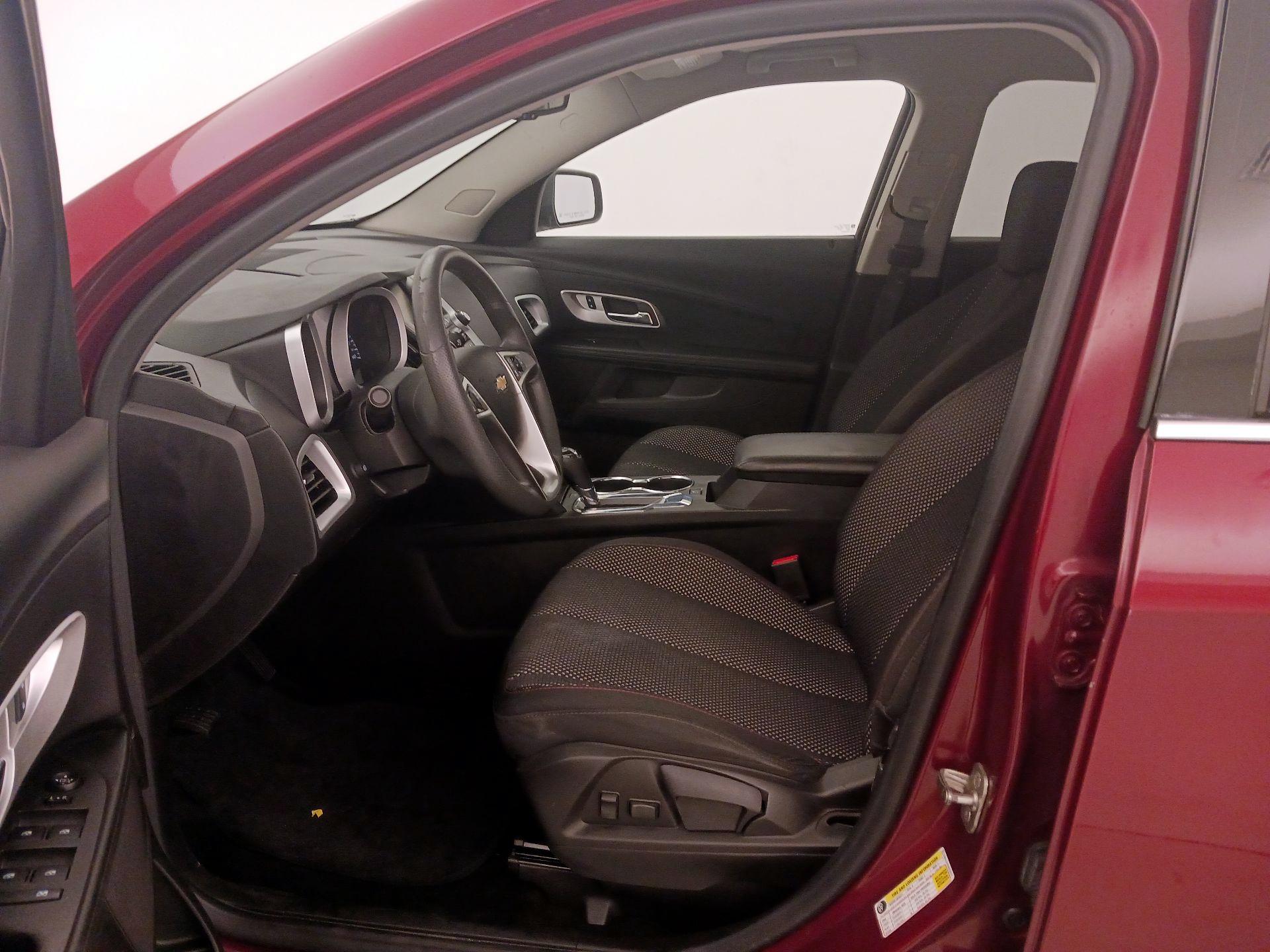 Thumbnail: 2016 Chevrolet Equinox - 11