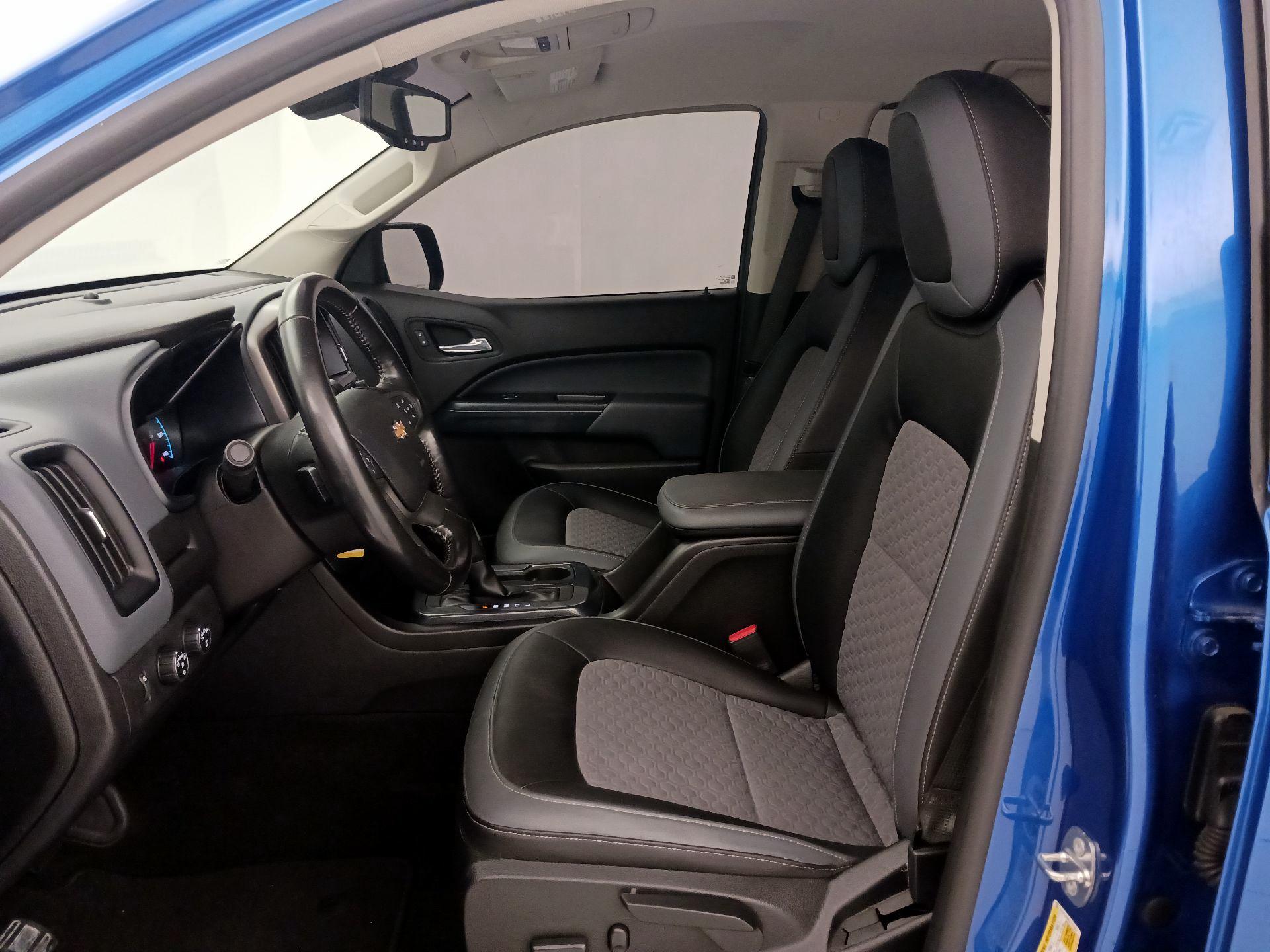 Thumbnail: 2018 Chevrolet Colorado - 11