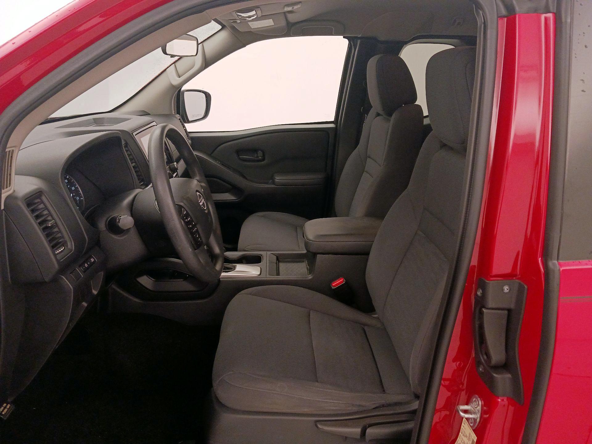 Thumbnail: 2022 Nissan Frontier - 11