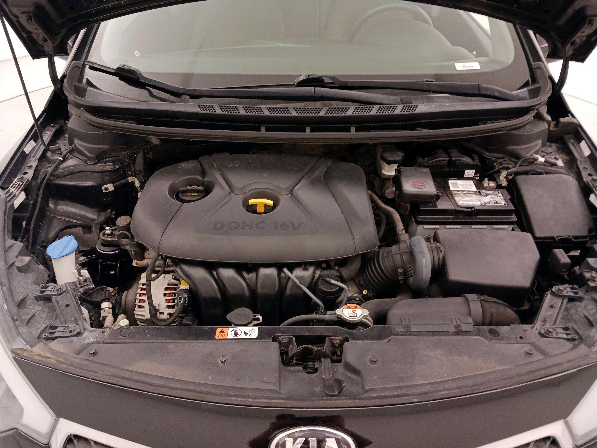 Thumbnail: 2016 Kia Forte - 20