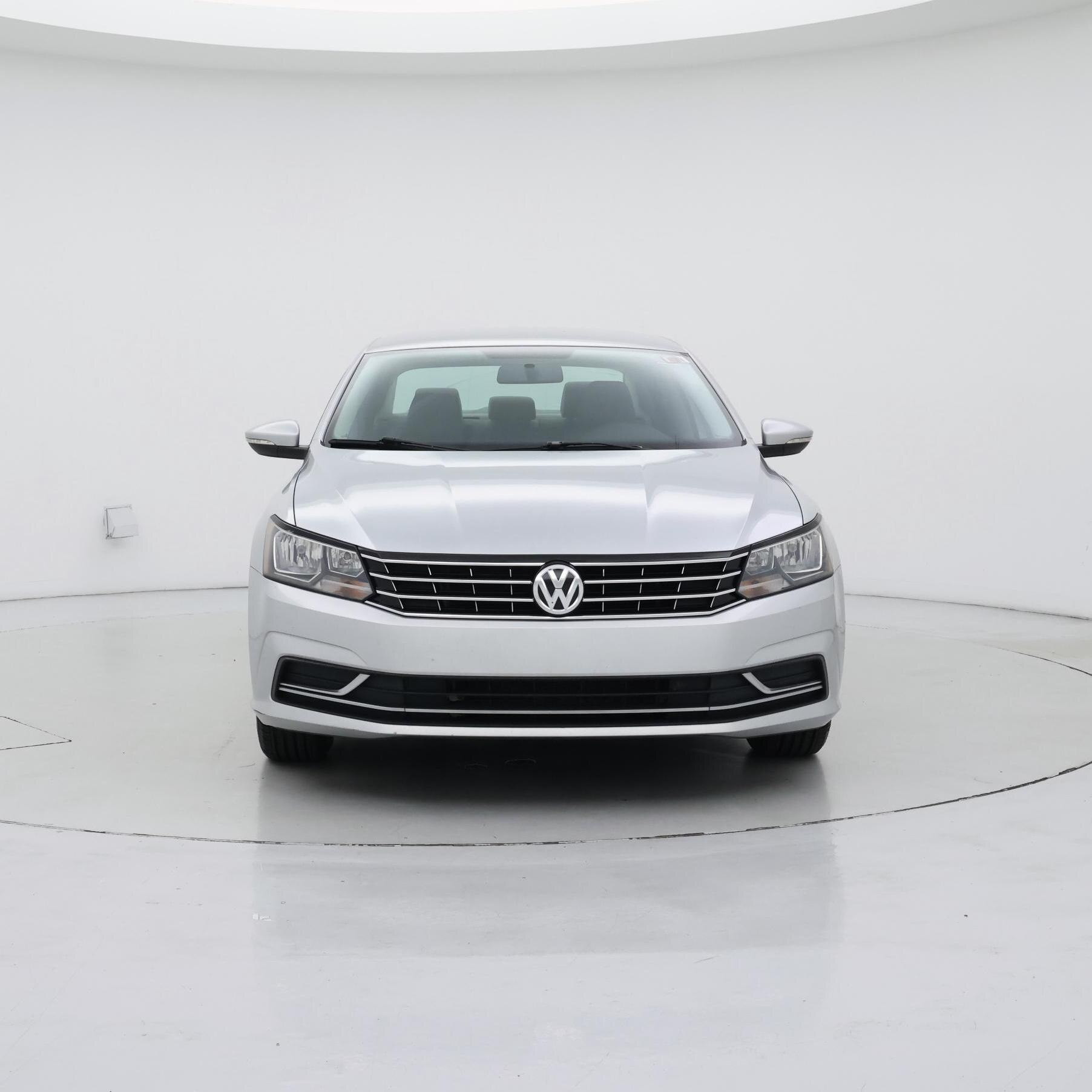 Thumbnail: 2016 Volkswagen Passat - 5