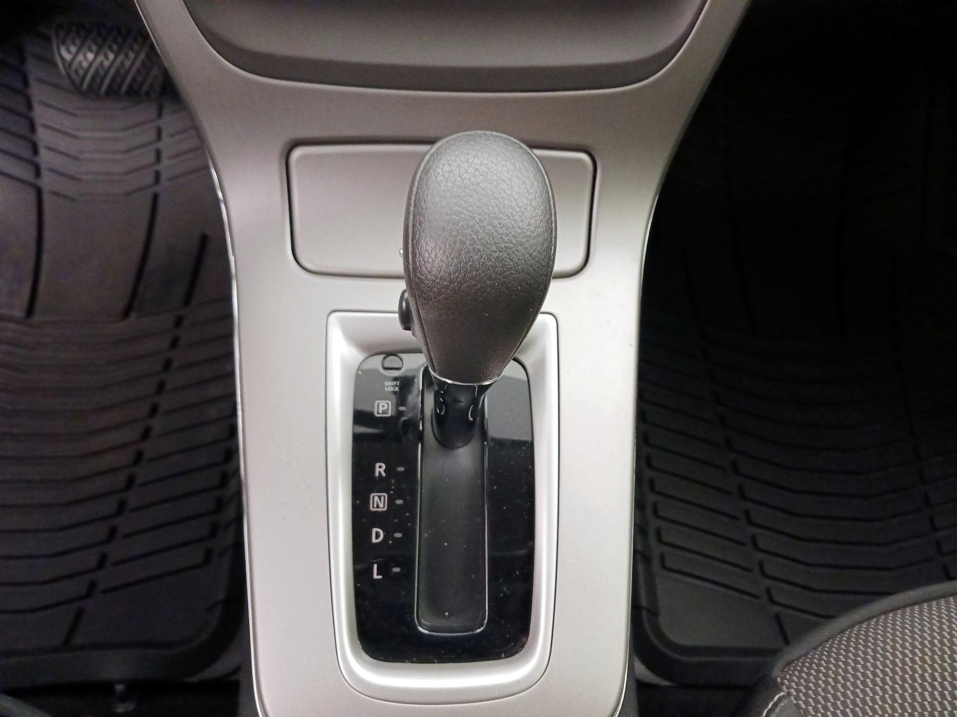 Thumbnail: 2014 Nissan Sentra - 16