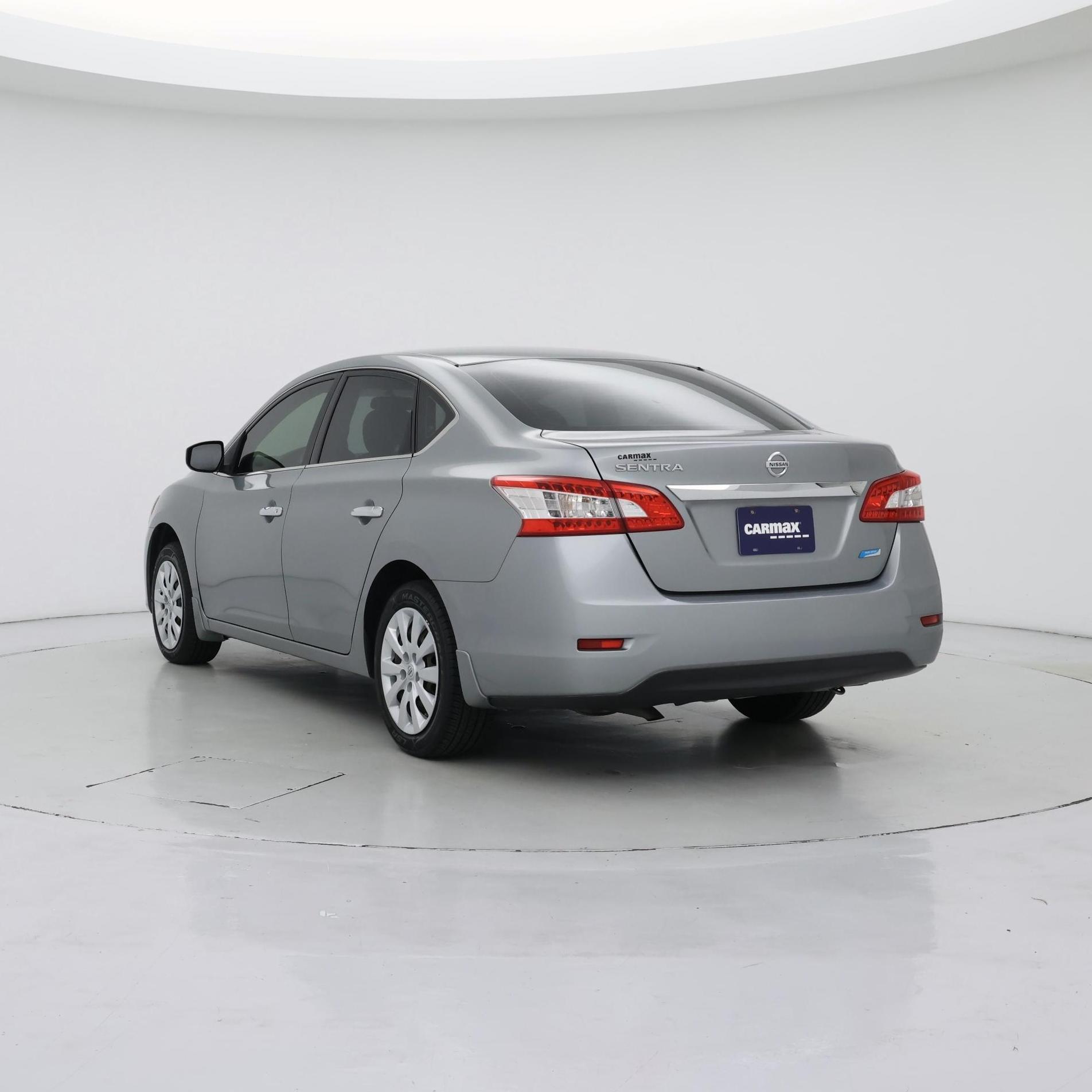Thumbnail: 2014 Nissan Sentra - 2