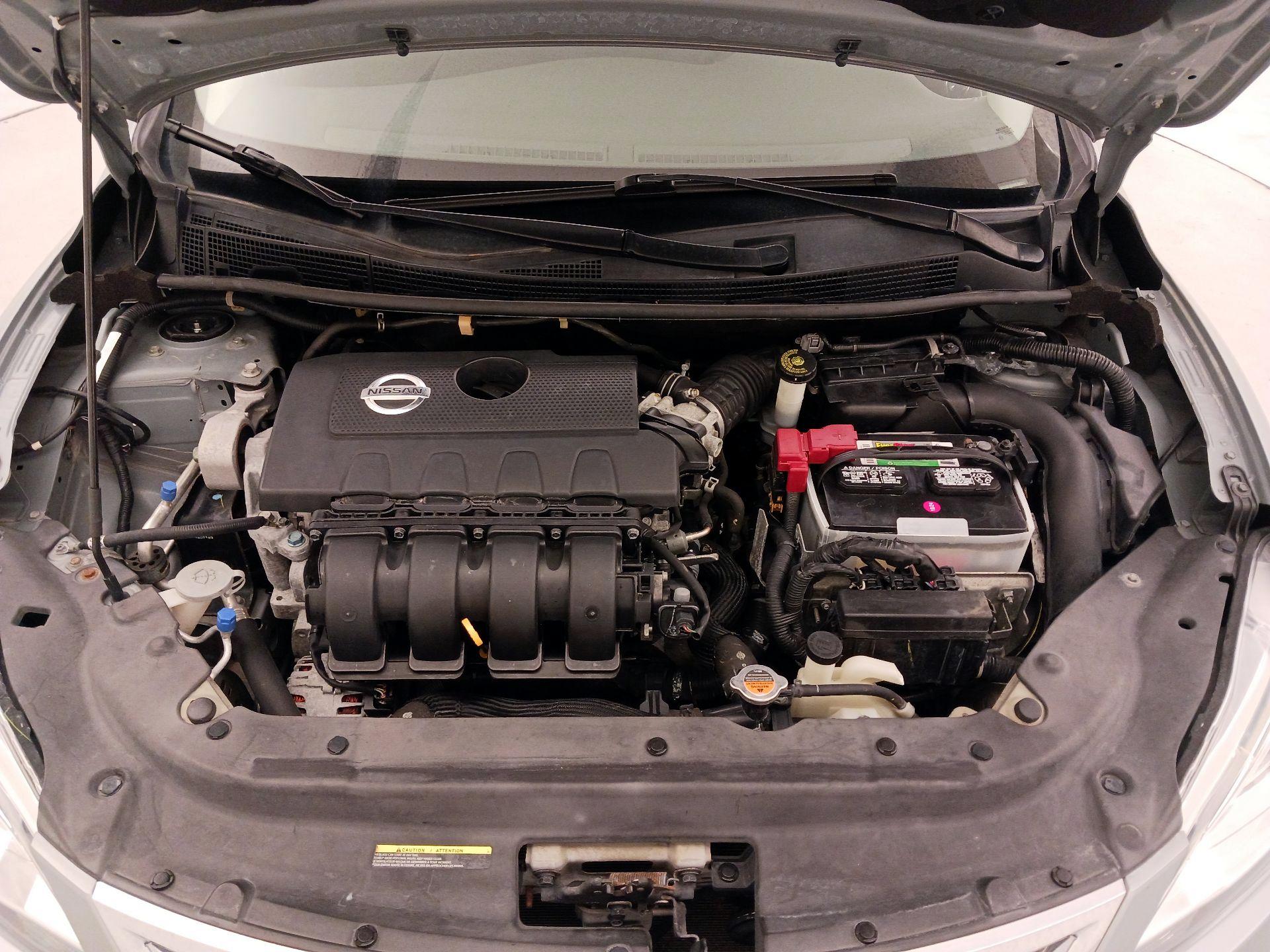 Thumbnail: 2014 Nissan Sentra - 20