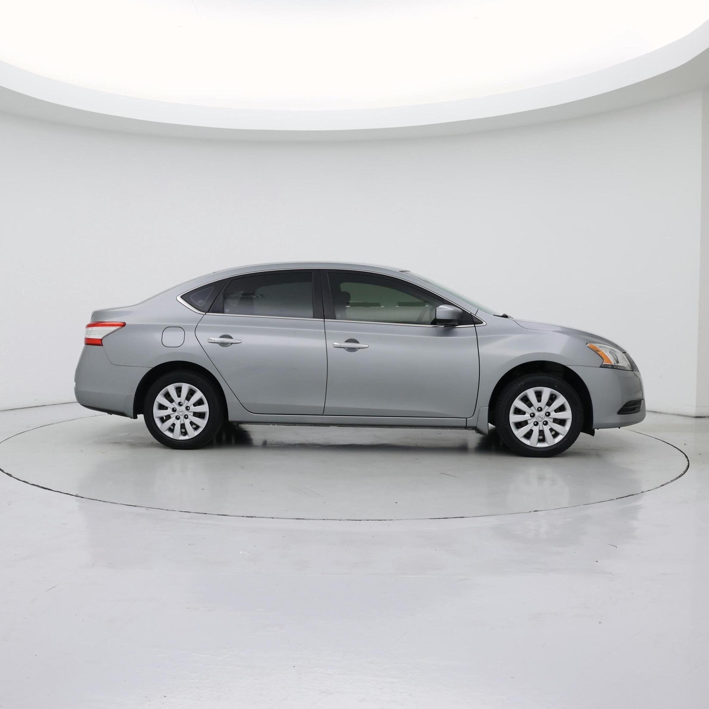 Thumbnail: 2014 Nissan Sentra - 7