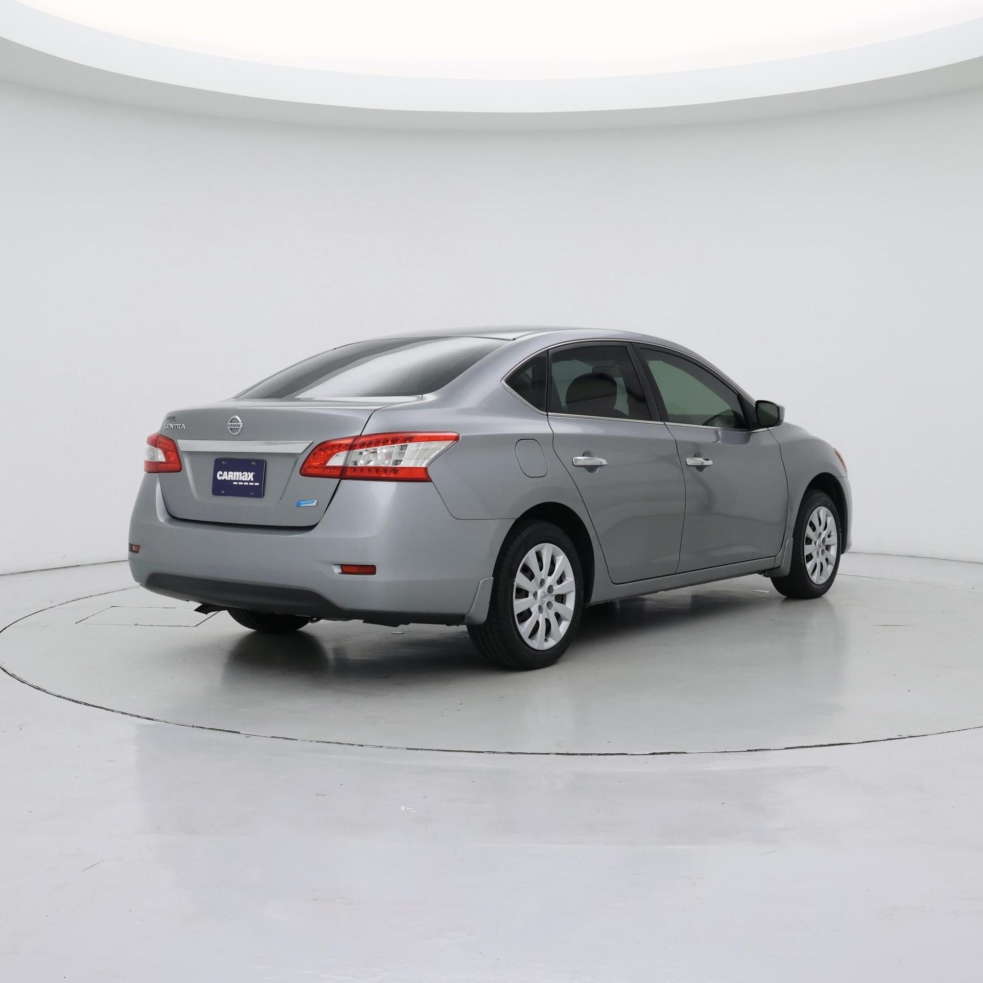 Thumbnail: 2014 Nissan Sentra - 8