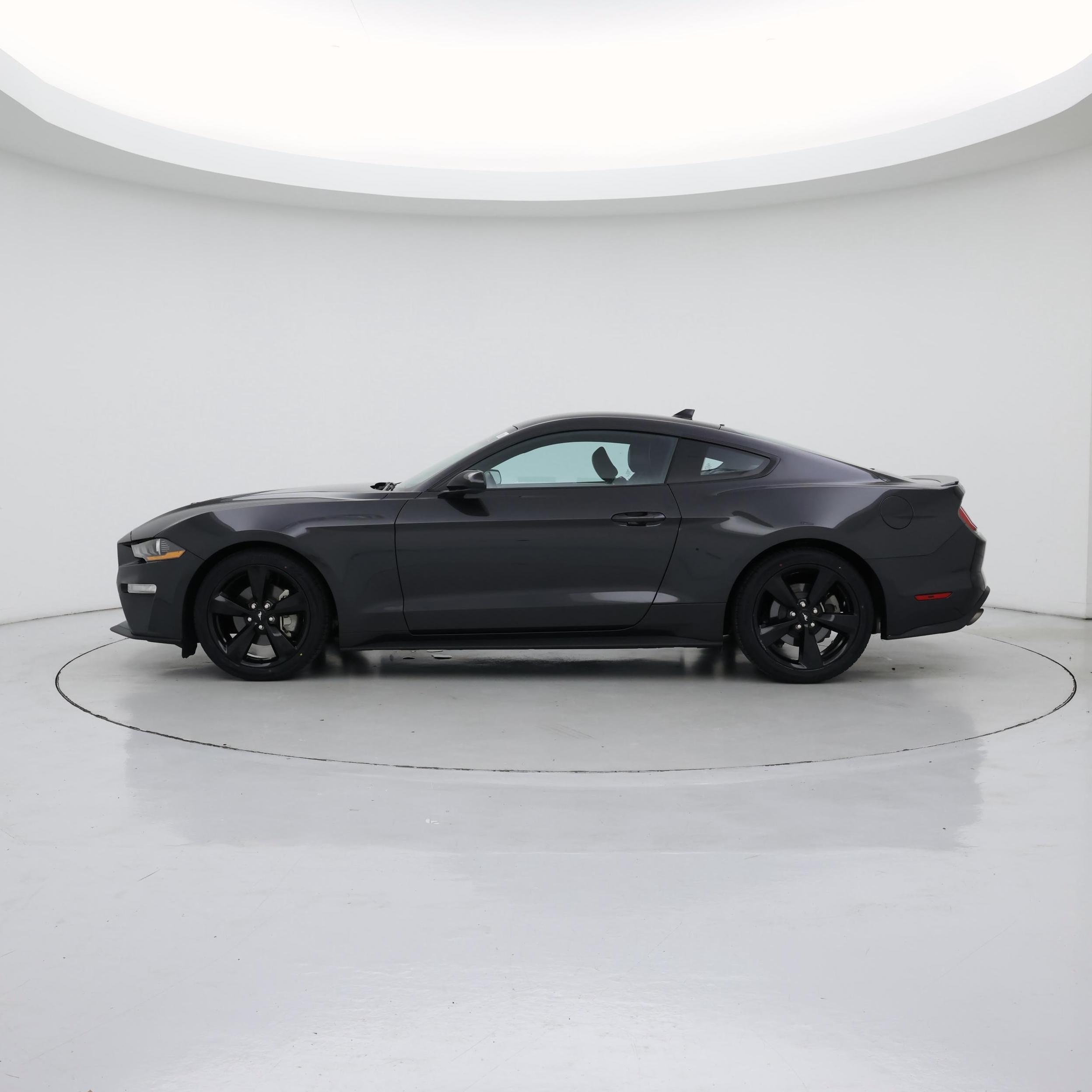Thumbnail: 2022 Ford Mustang - 3
