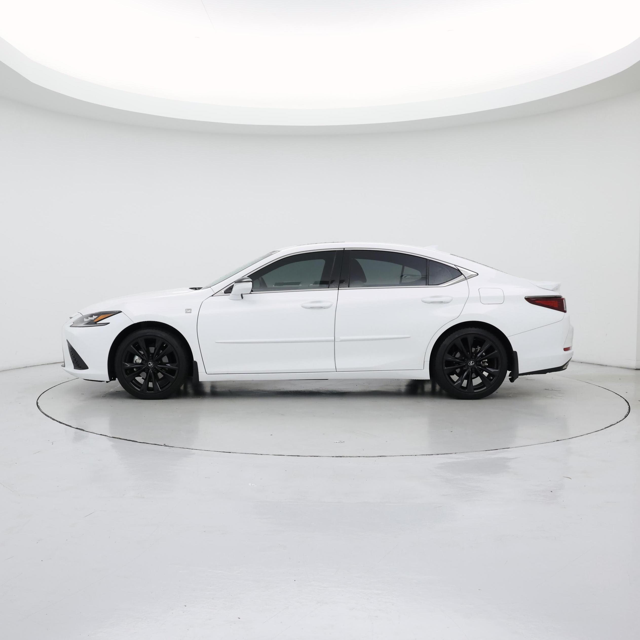 Thumbnail: 2023 Lexus ES - 3