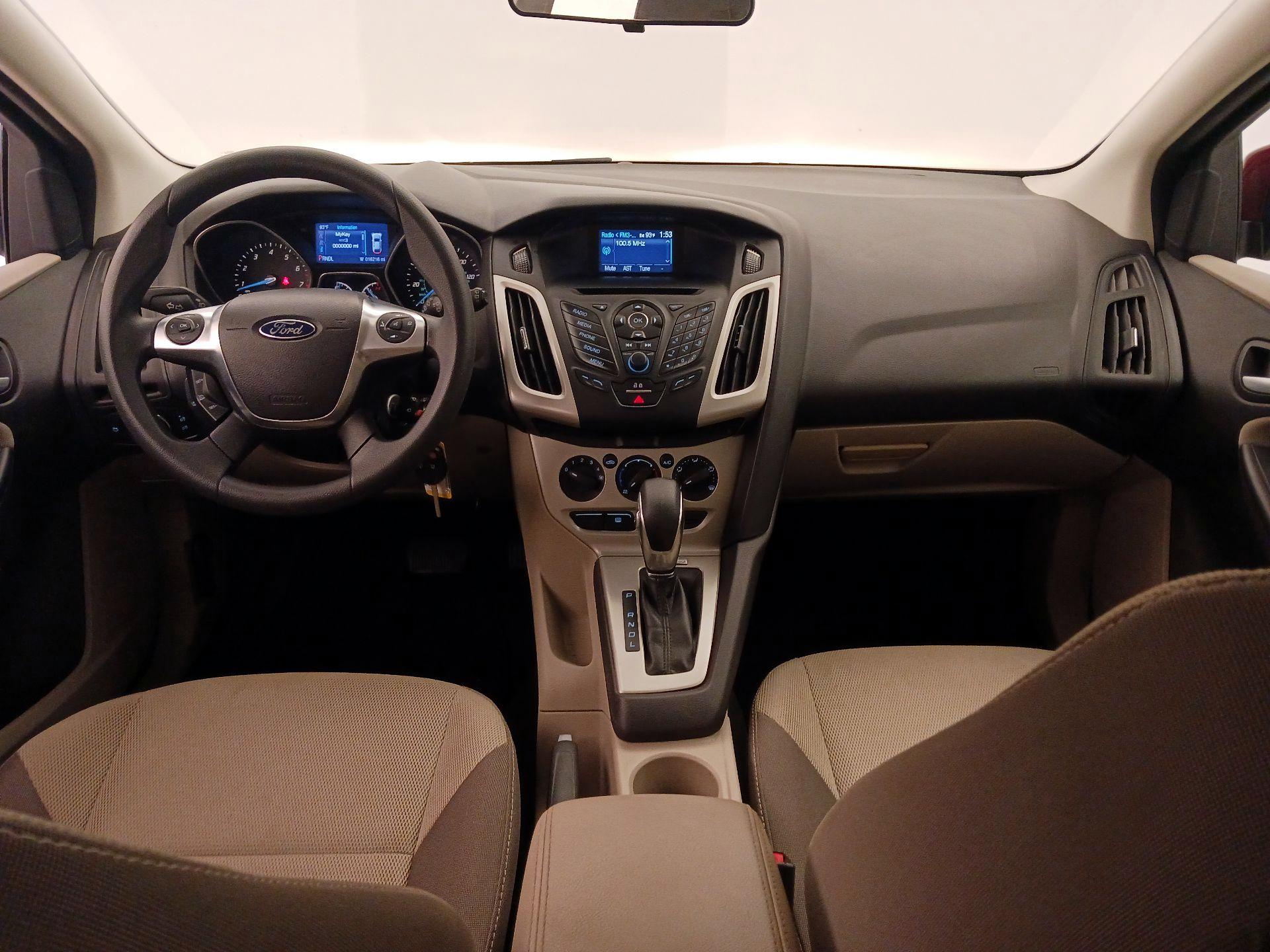 Thumbnail: 2014 Ford Focus - 9