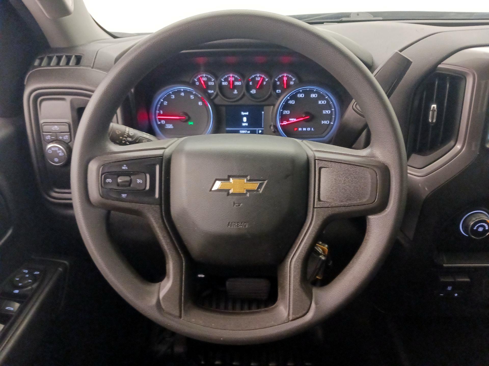 Thumbnail: 2019 Chevrolet Silverado 1500 - 10