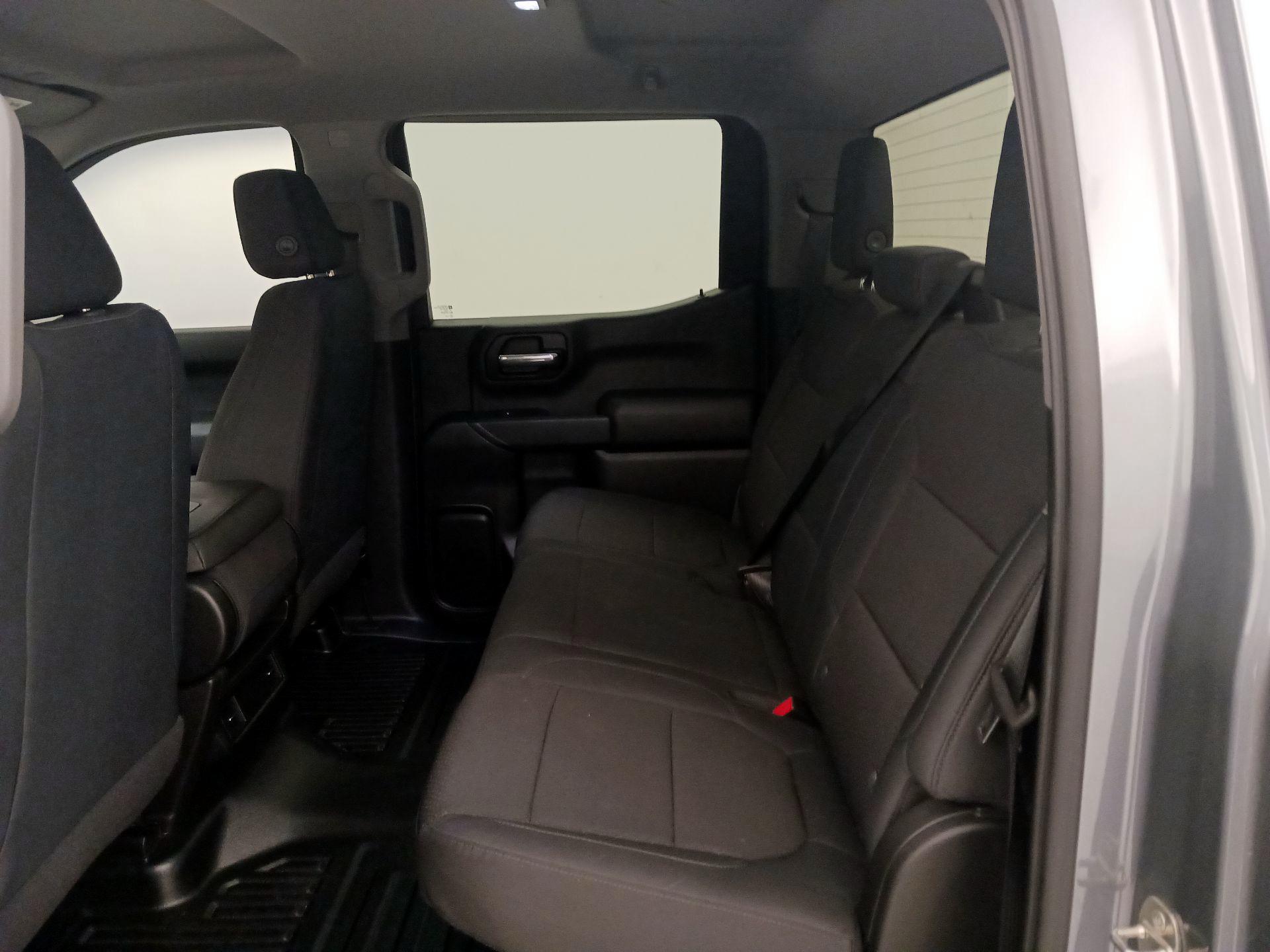 Thumbnail: 2019 Chevrolet Silverado 1500 - 19