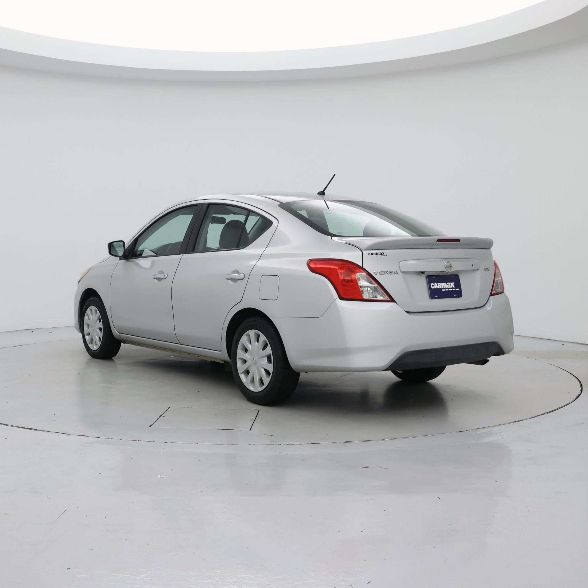 Thumbnail: 2019 Nissan Versa - 2