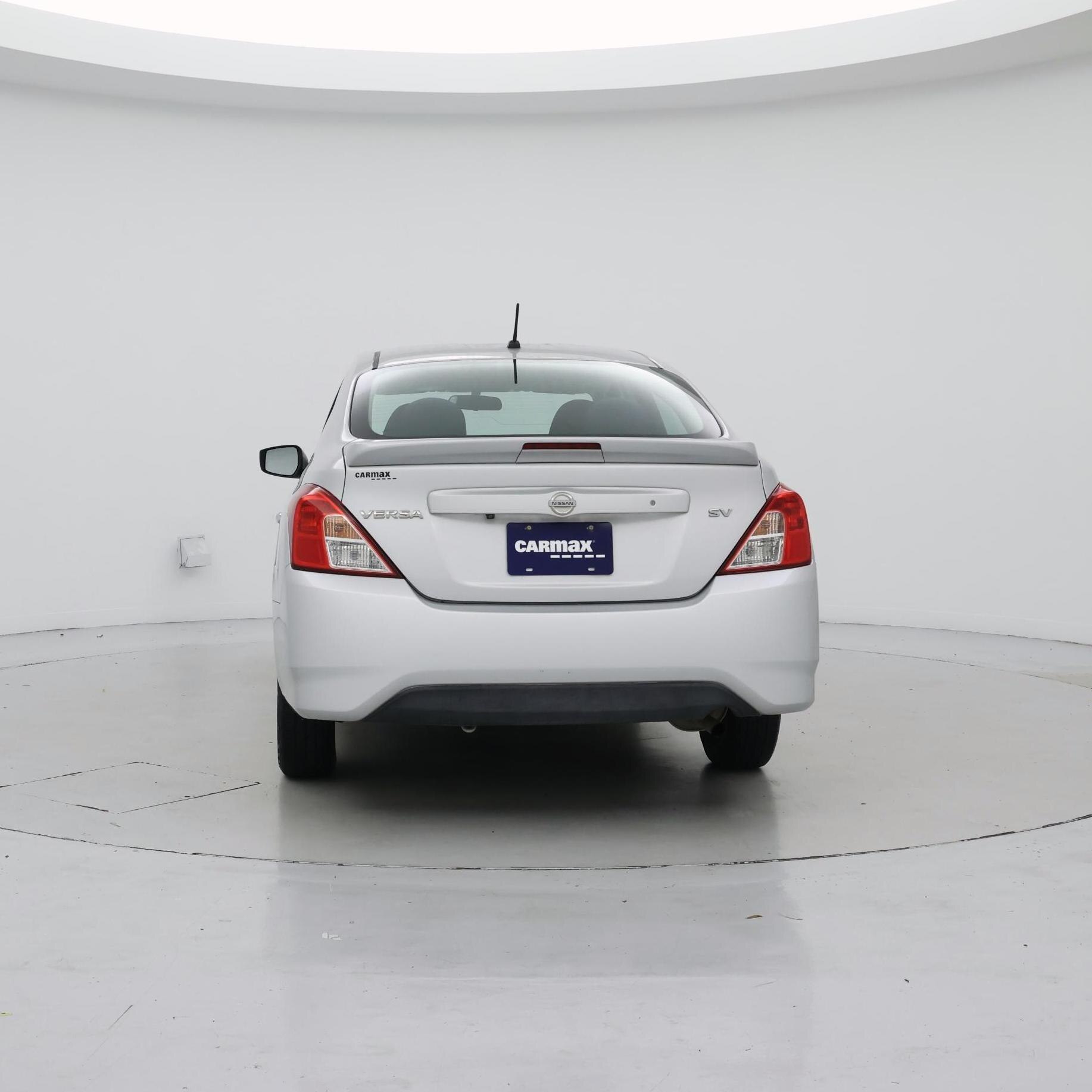Thumbnail: 2019 Nissan Versa - 6