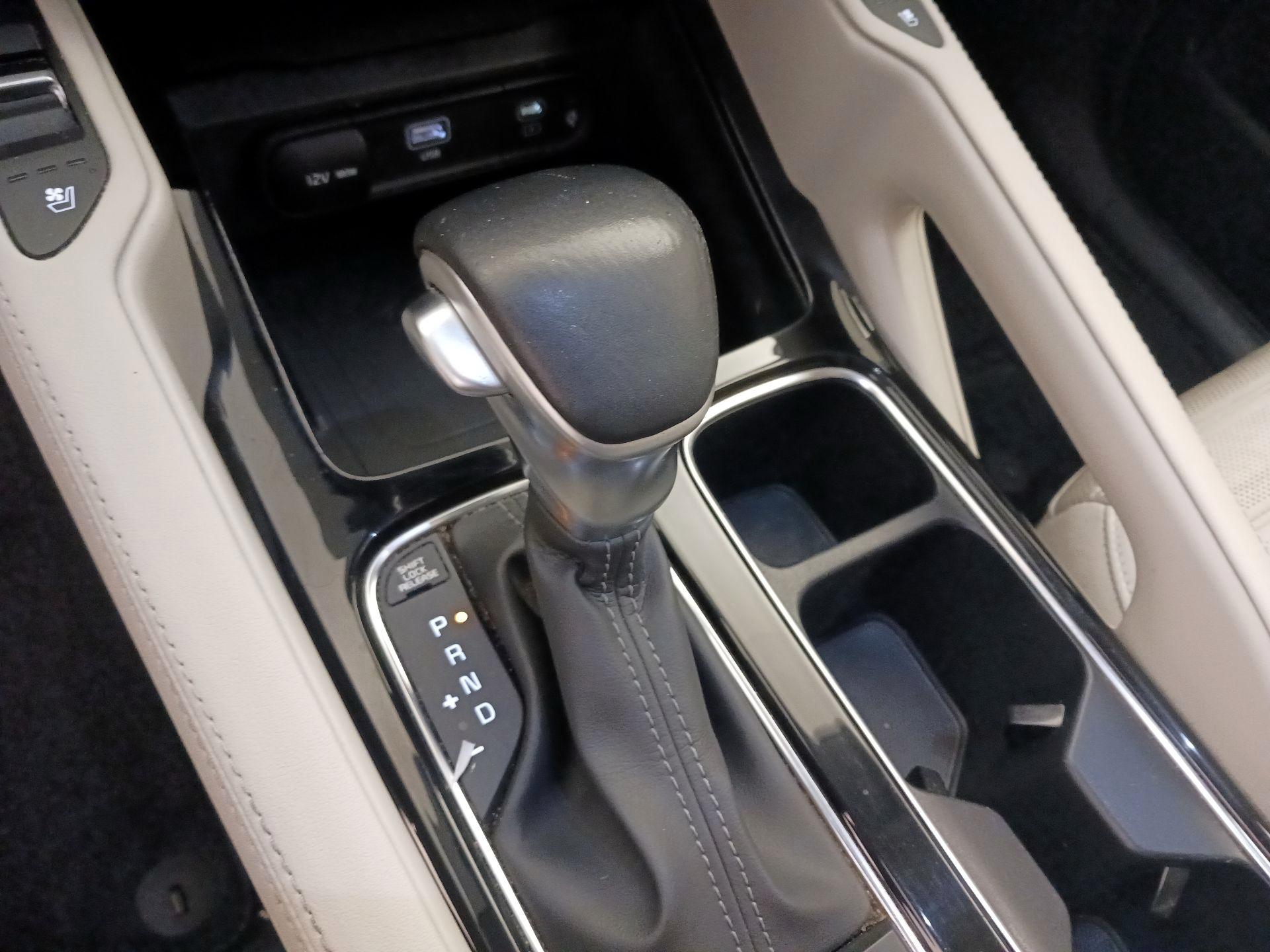 Thumbnail: 2023 Kia Telluride - 18