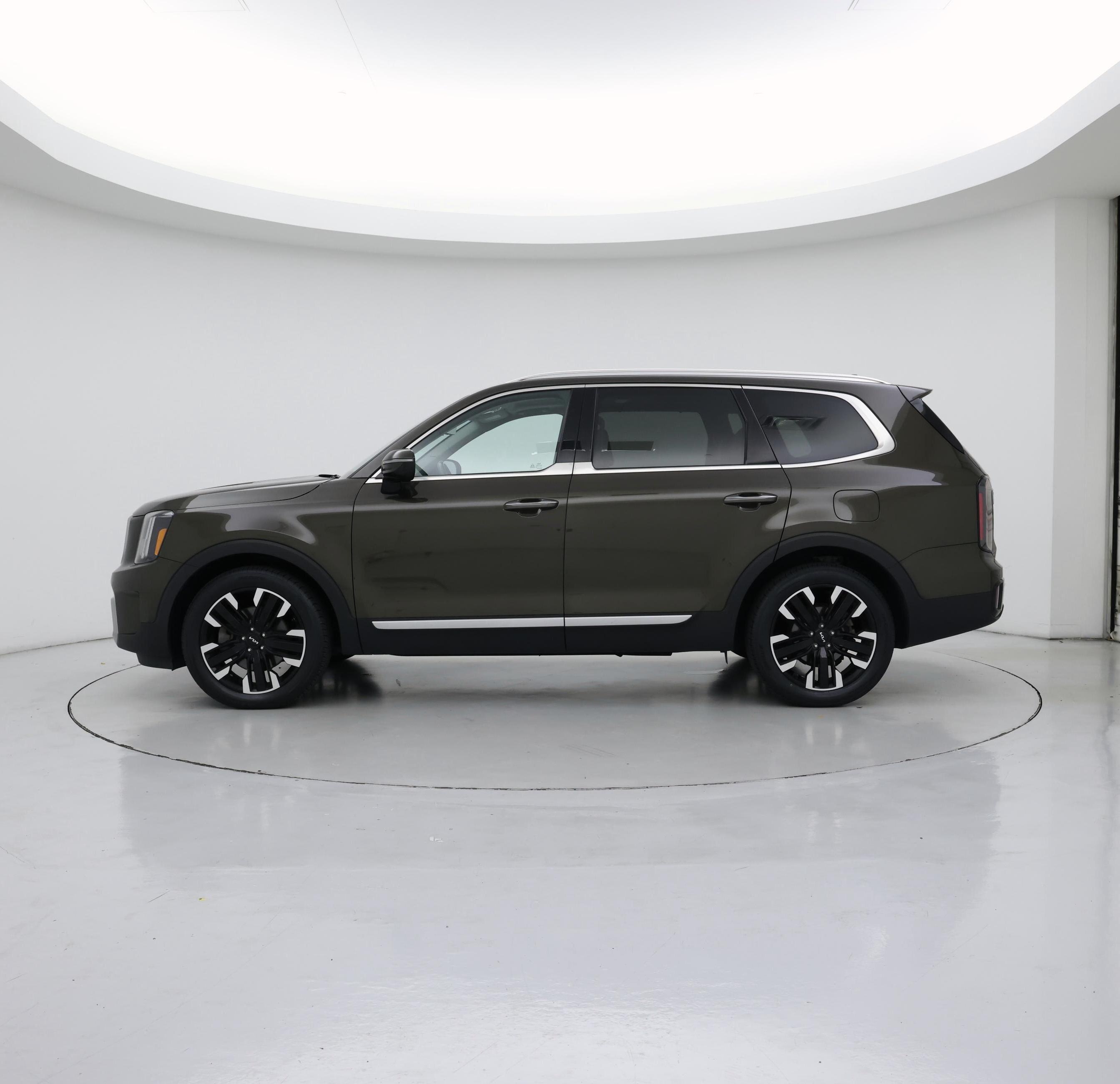 Thumbnail: 2023 Kia Telluride - 3