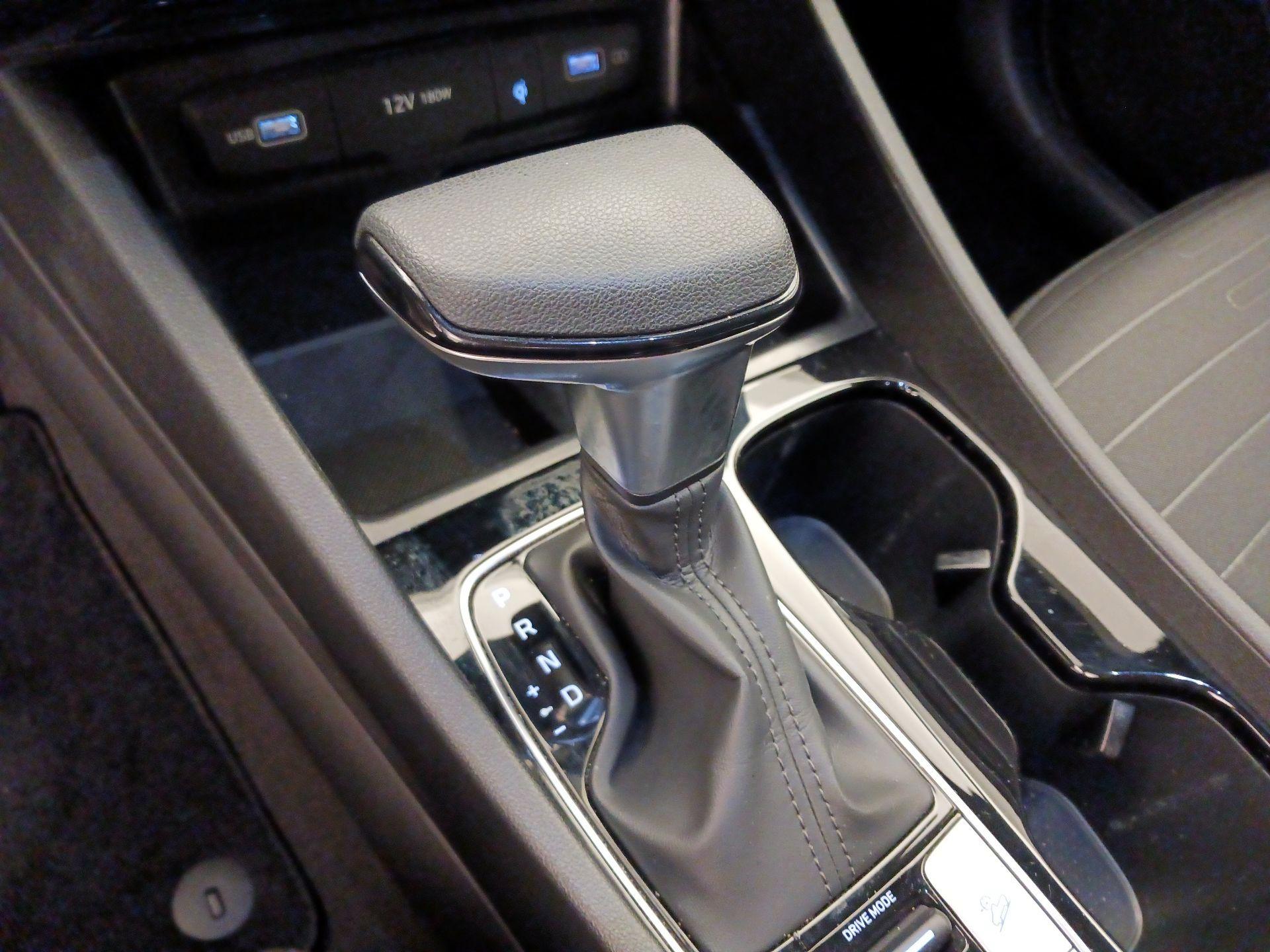 Thumbnail: 2023 Hyundai Santa Cruz - 17
