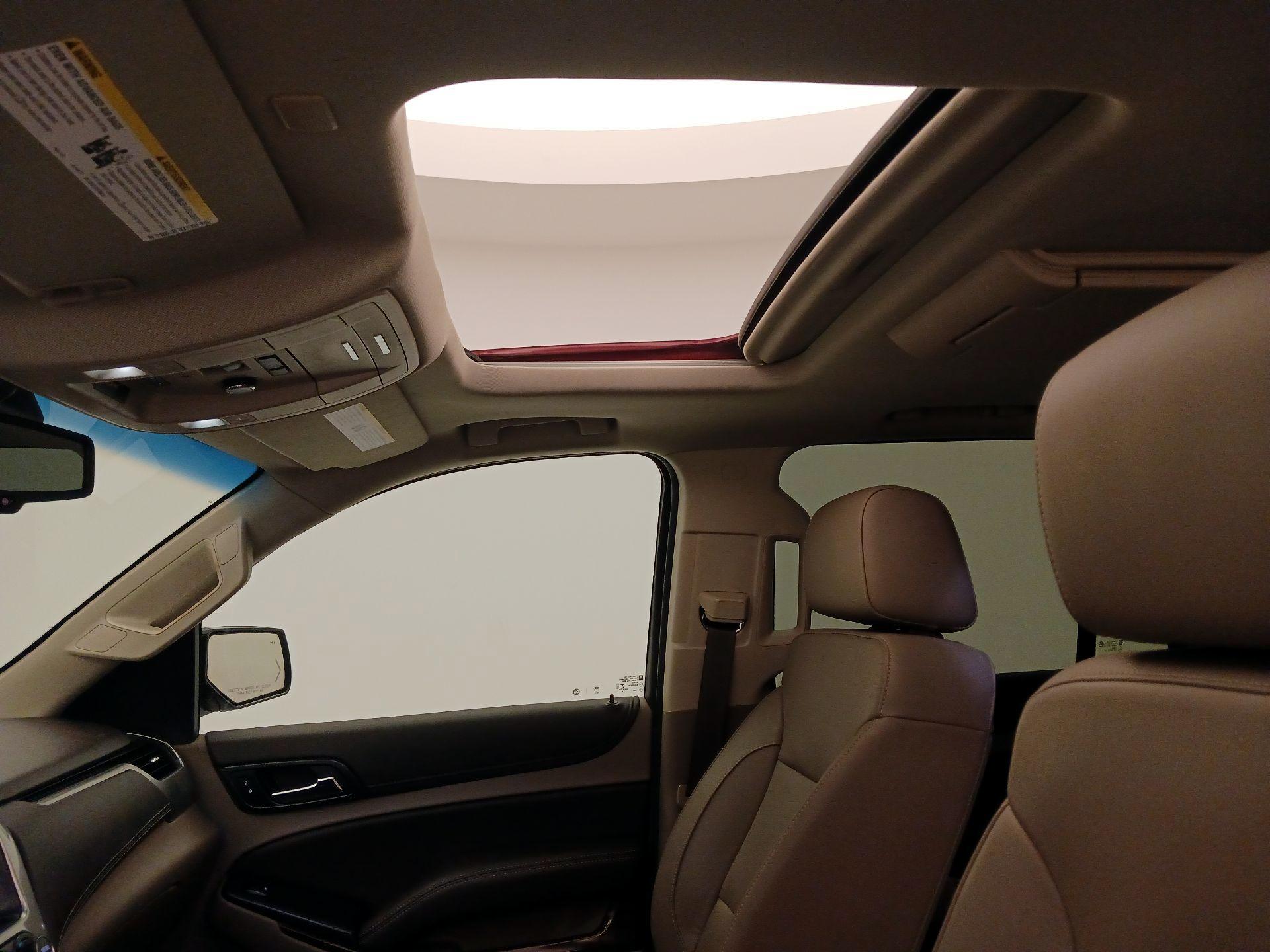 Thumbnail: 2020 Chevrolet Tahoe - 20