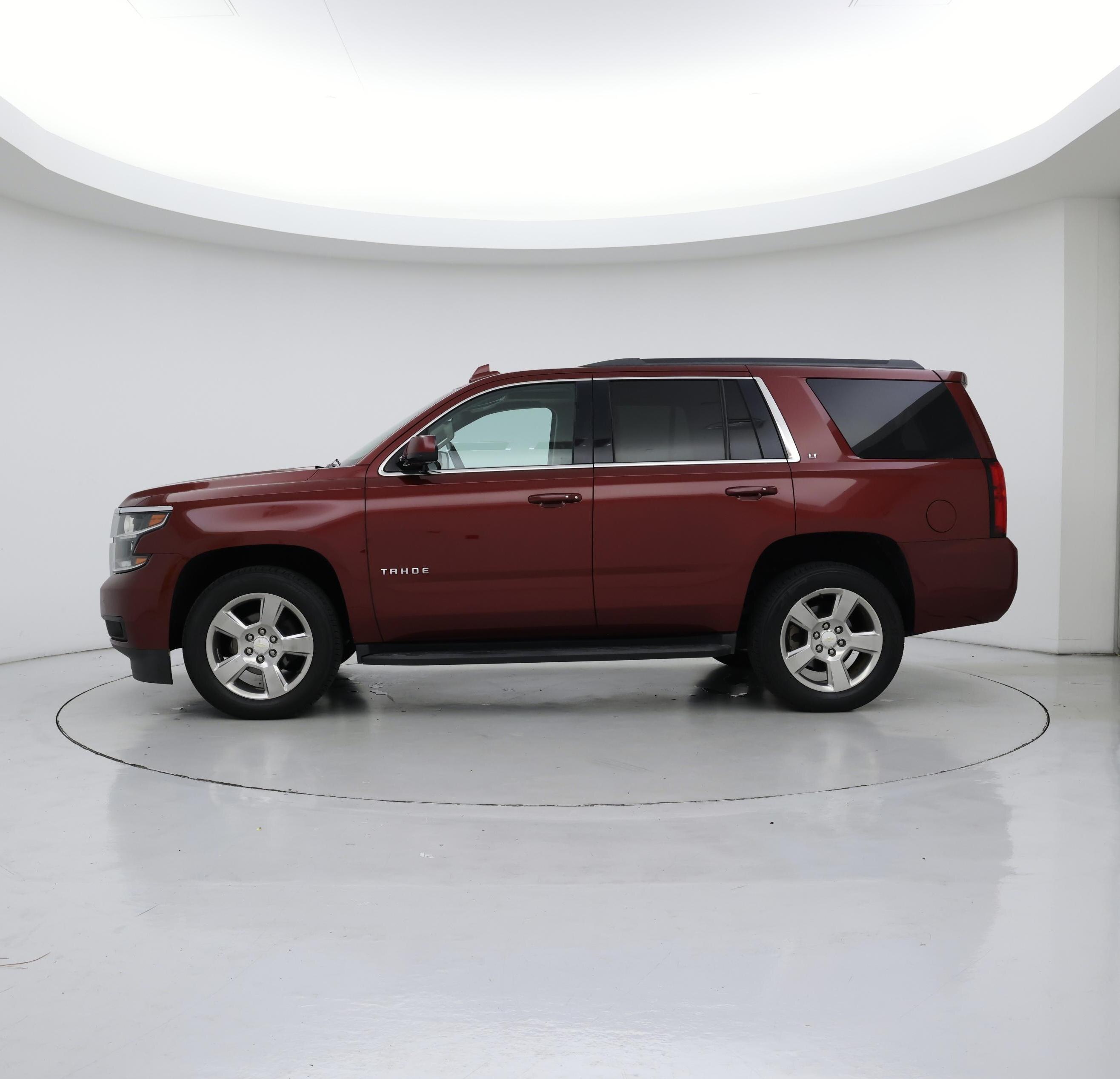 Thumbnail: 2020 Chevrolet Tahoe - 3