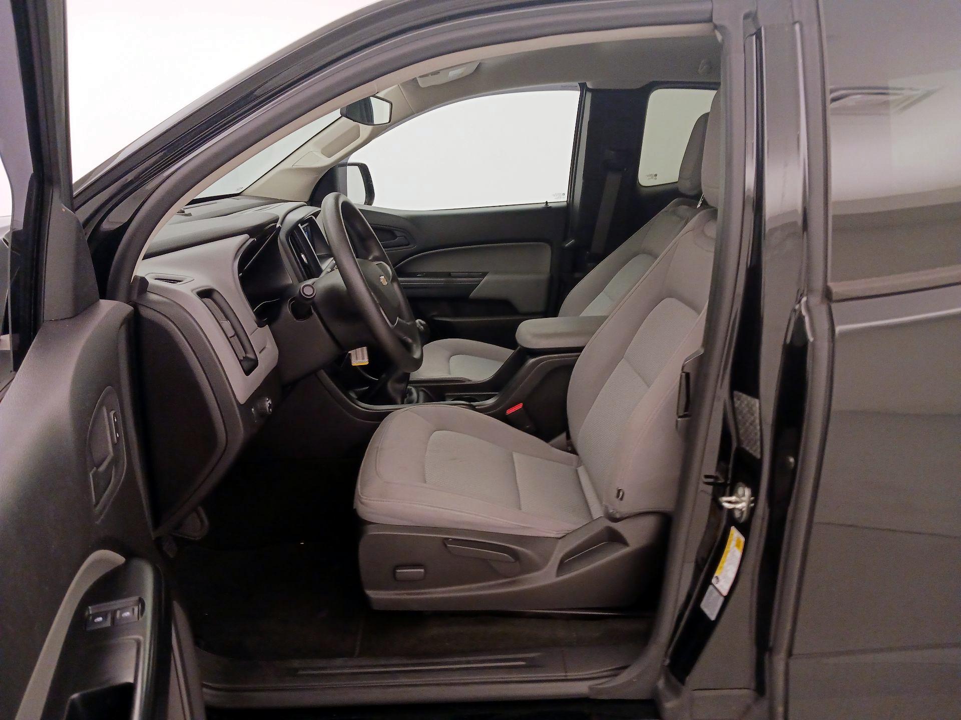Thumbnail: 2017 Chevrolet Colorado - 11