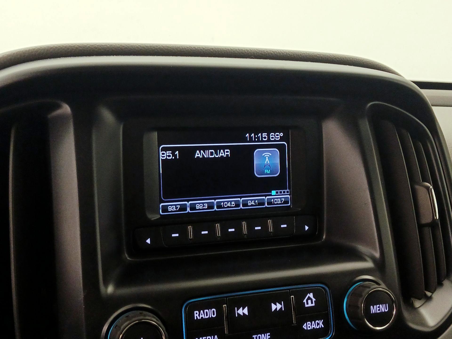 Thumbnail: 2017 Chevrolet Colorado - 15
