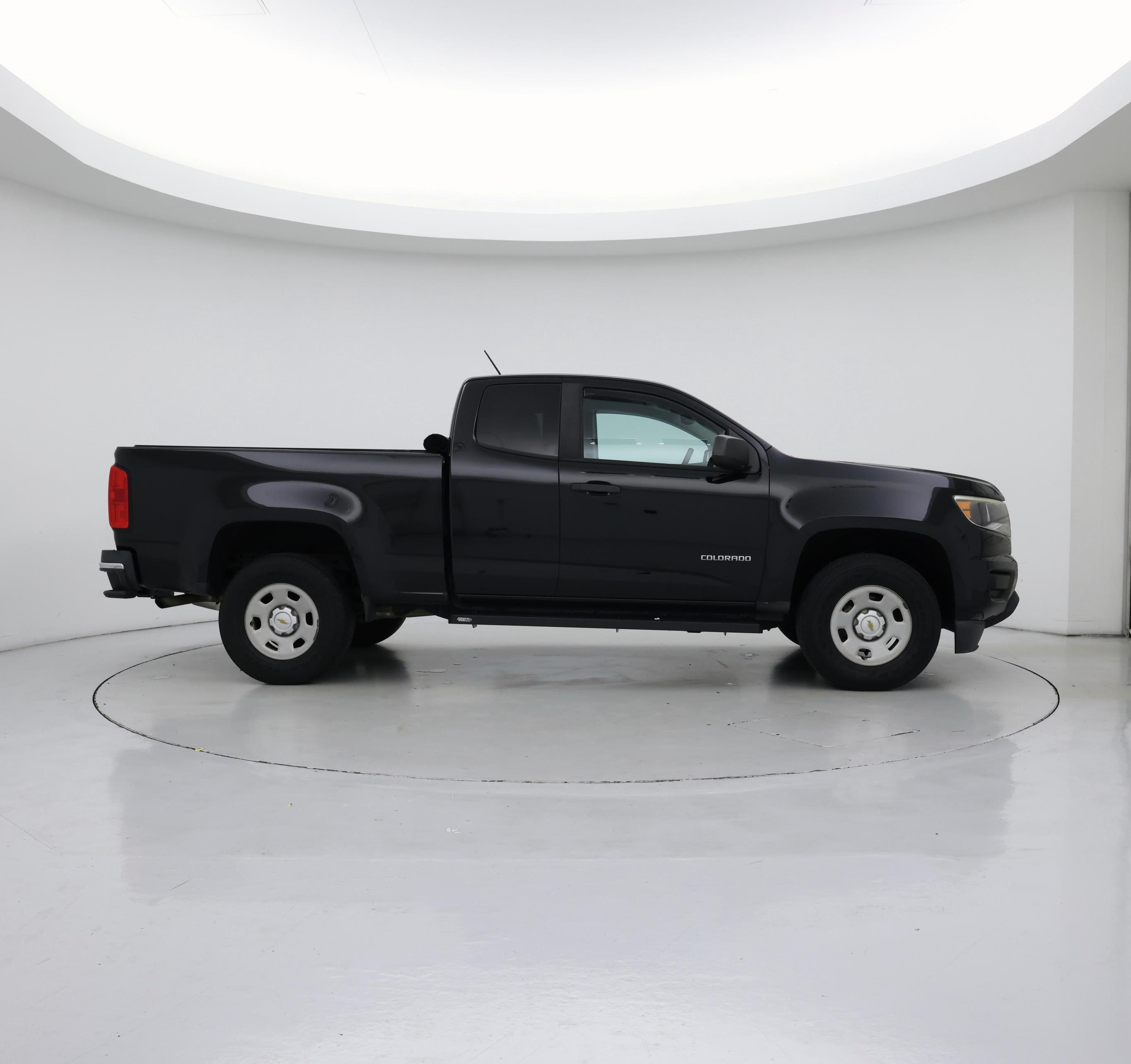 Thumbnail: 2017 Chevrolet Colorado - 7