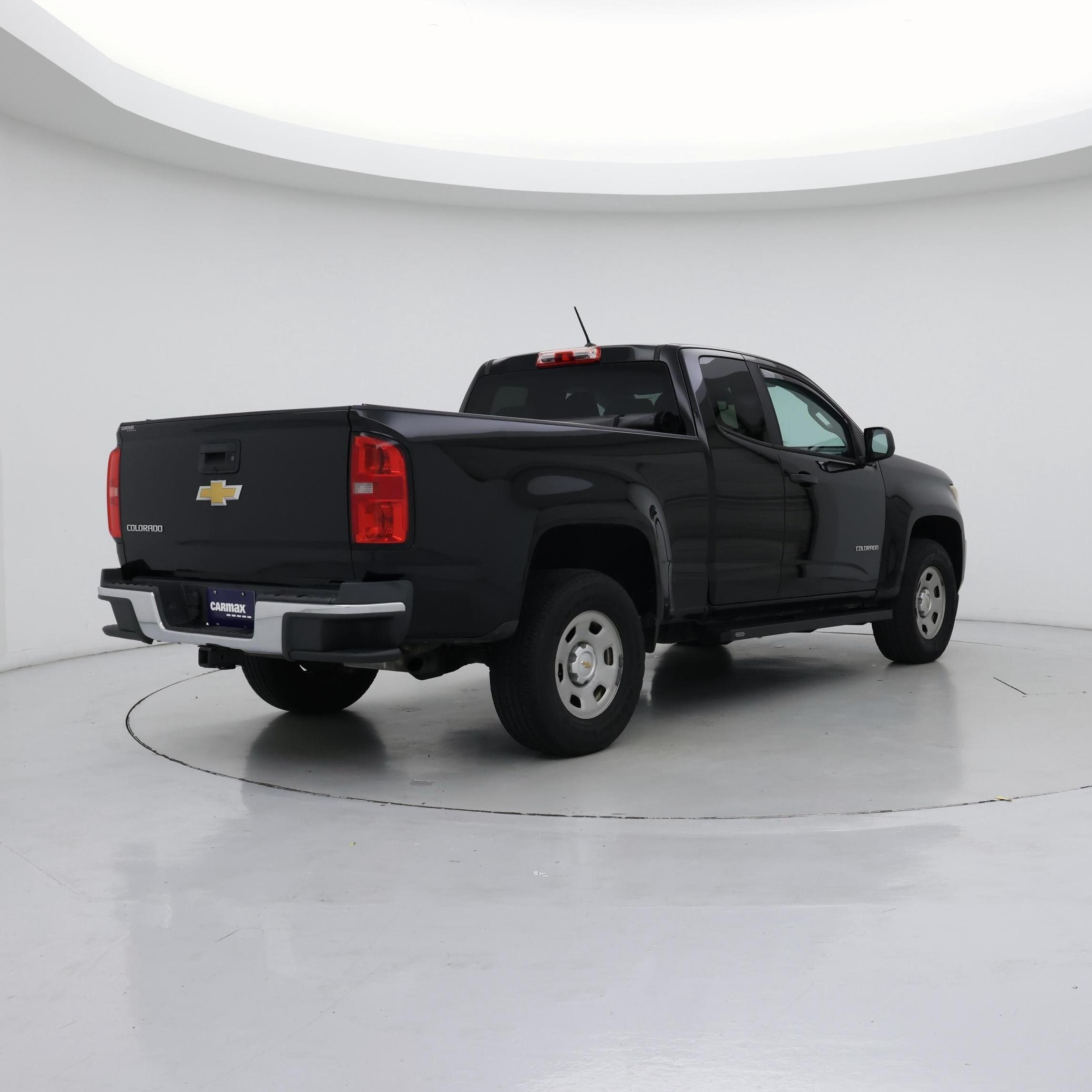 Thumbnail: 2017 Chevrolet Colorado - 8