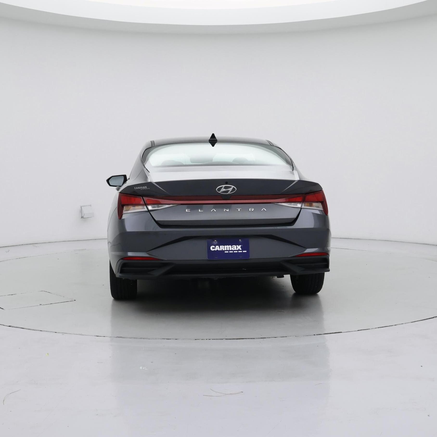 Thumbnail: 2022 Hyundai Elantra - 6