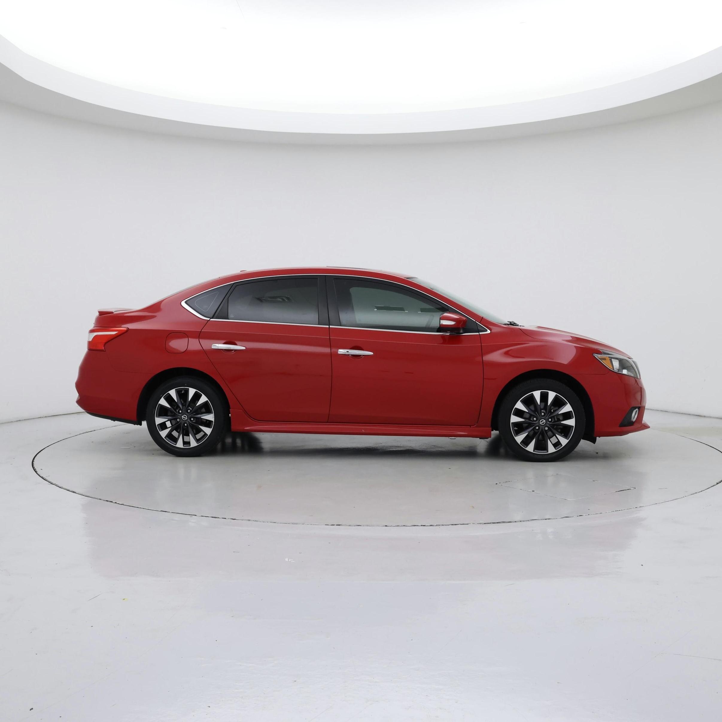 Thumbnail: 2016 Nissan Sentra - 7