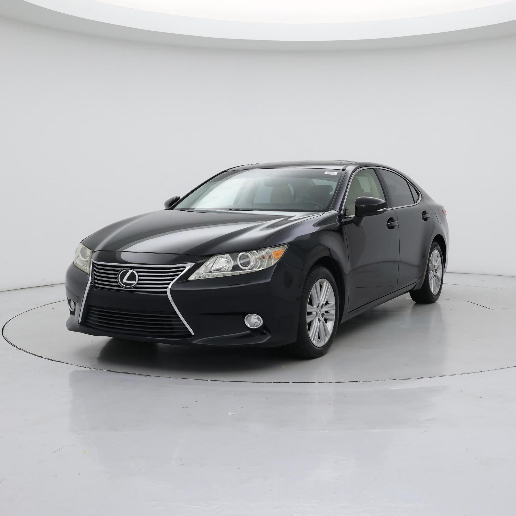Thumbnail: 2015 Lexus ES - 4