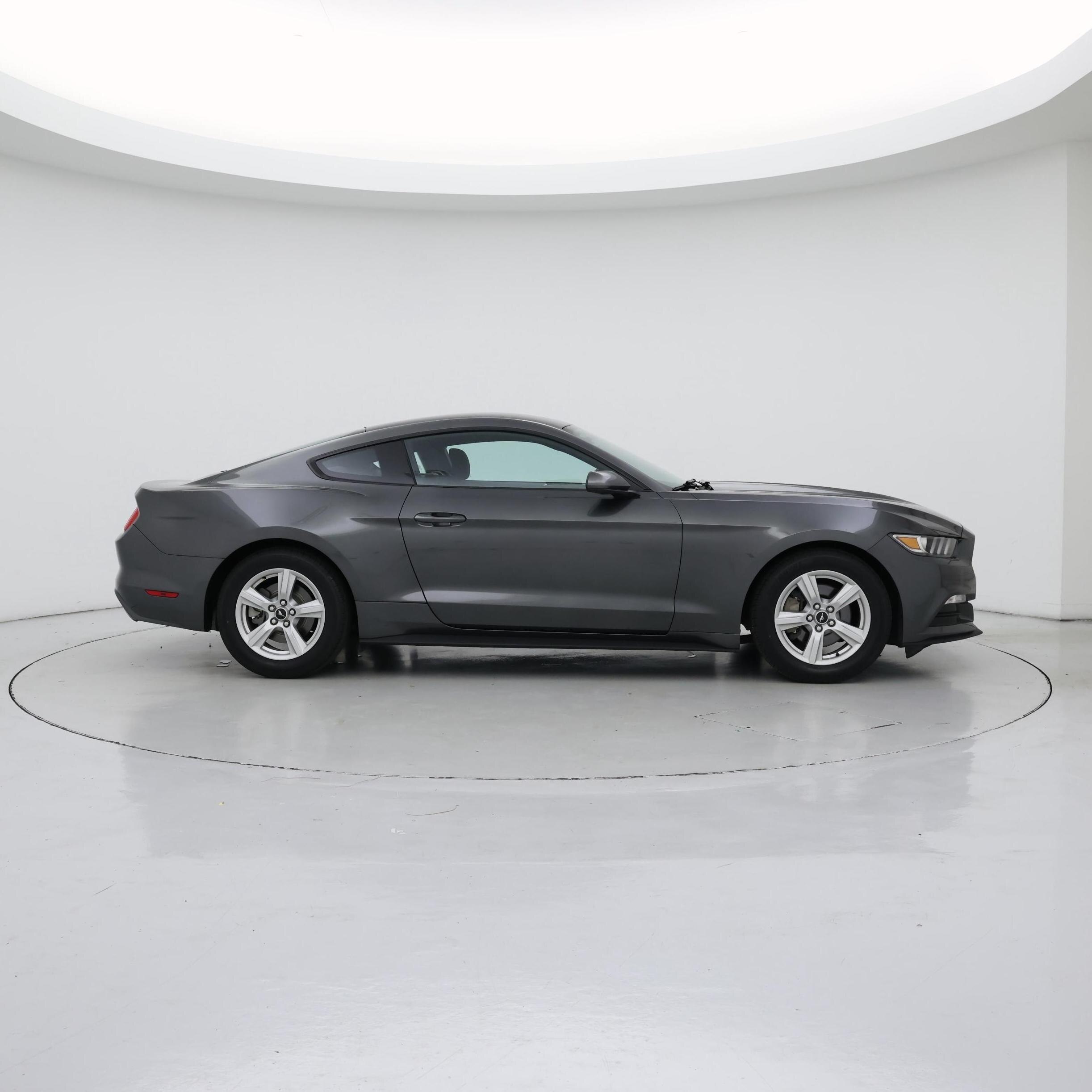 Thumbnail: 2016 Ford Mustang - 7