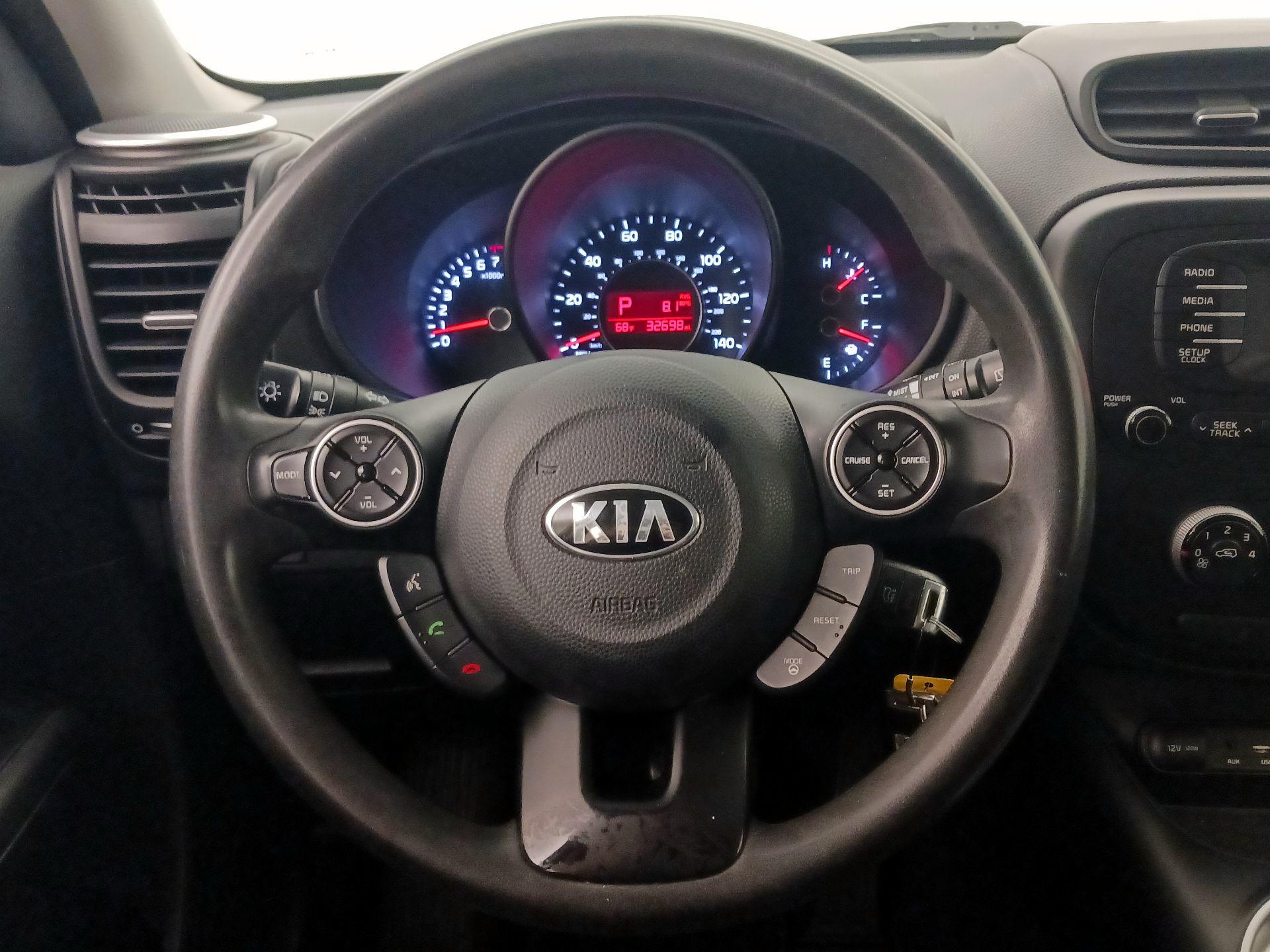 Thumbnail: 2015 Kia Soul - 10