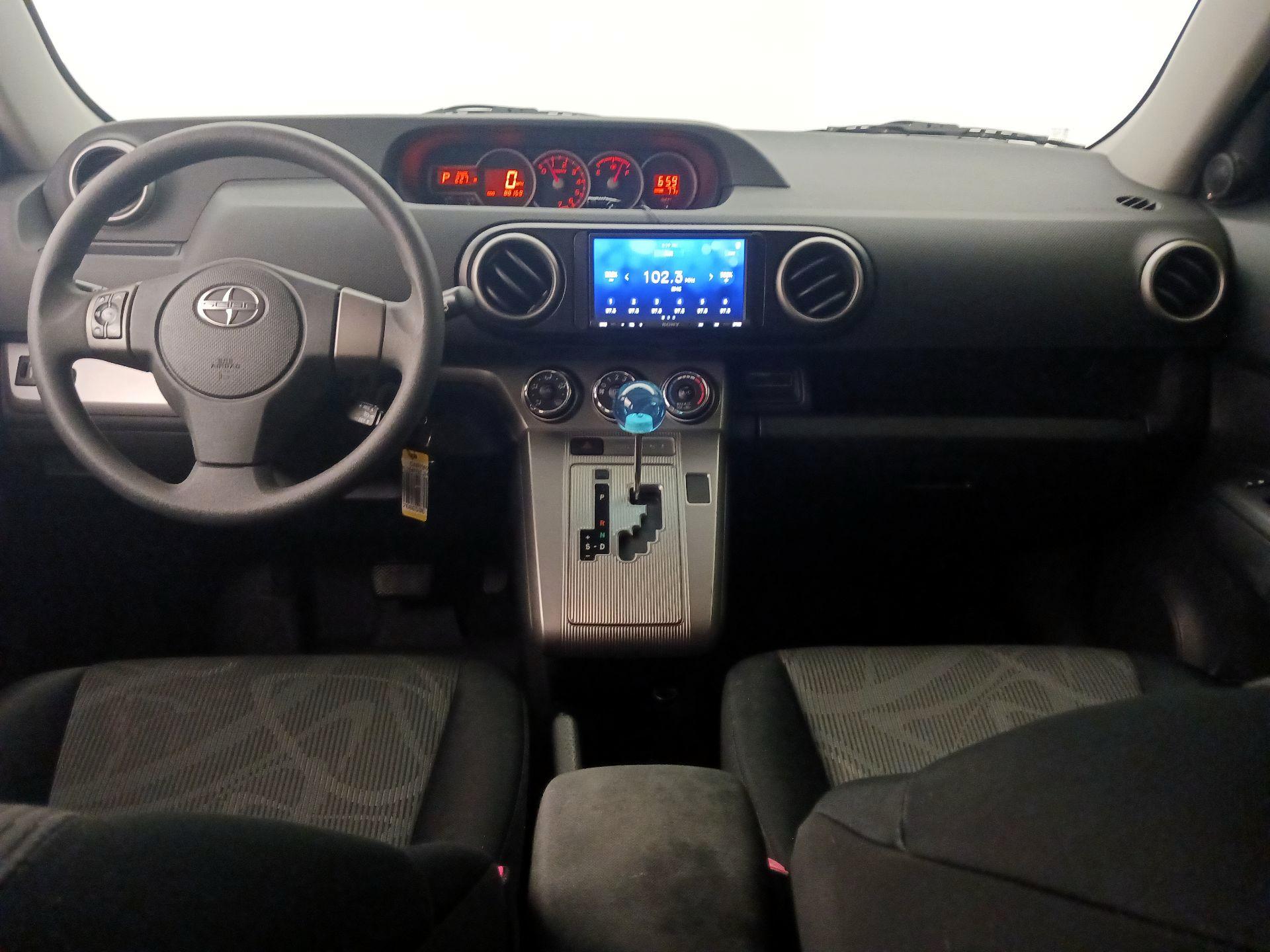 Thumbnail: 2014 Scion xB - 9