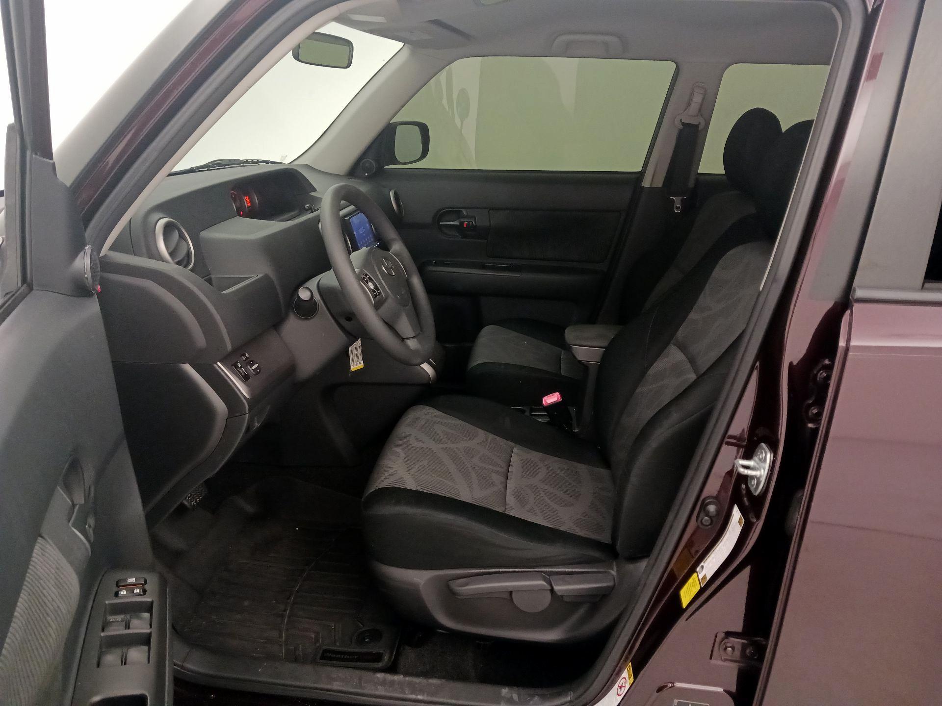Thumbnail: 2014 Scion xB - 11