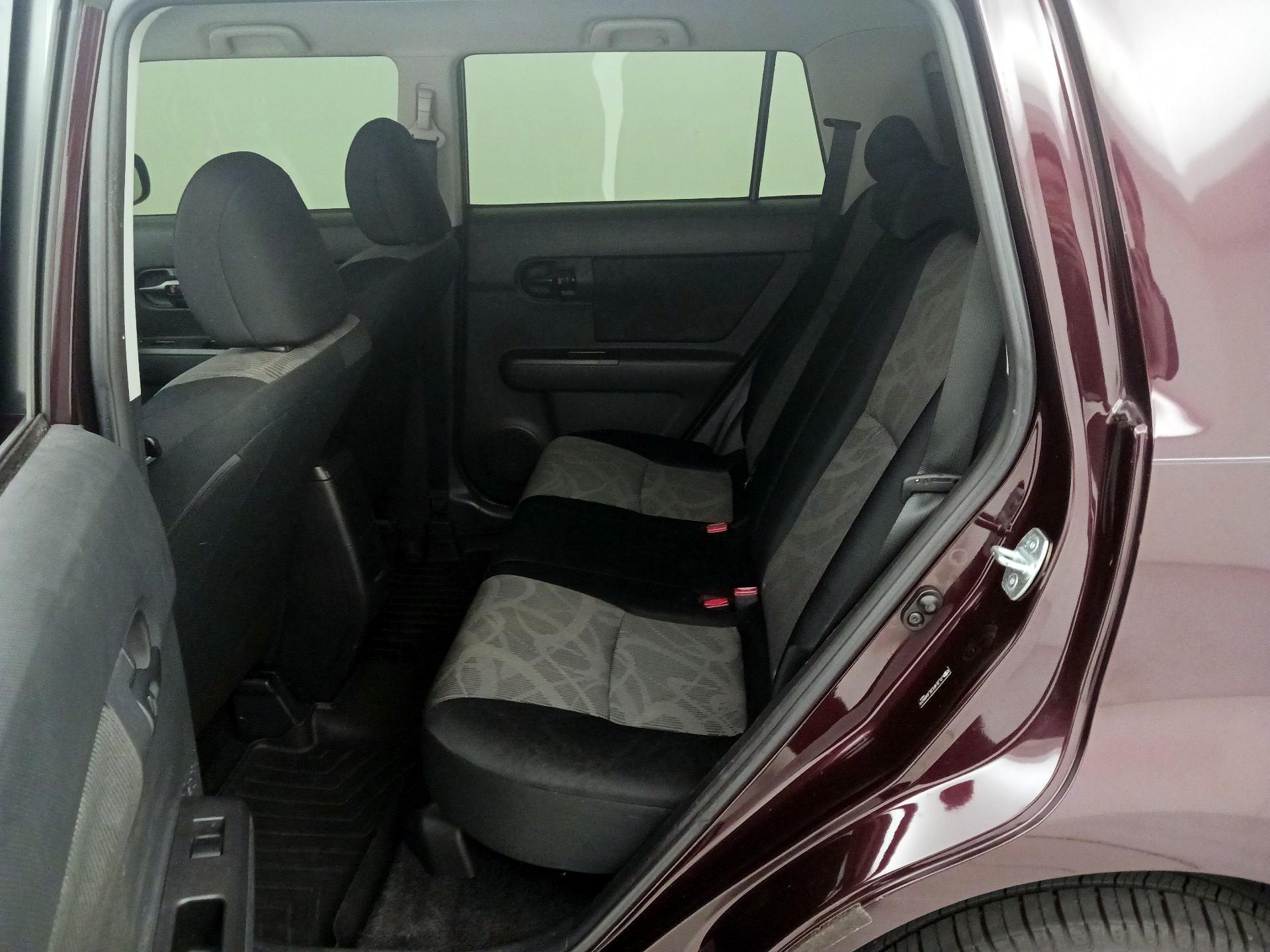 Thumbnail: 2014 Scion xB - 18