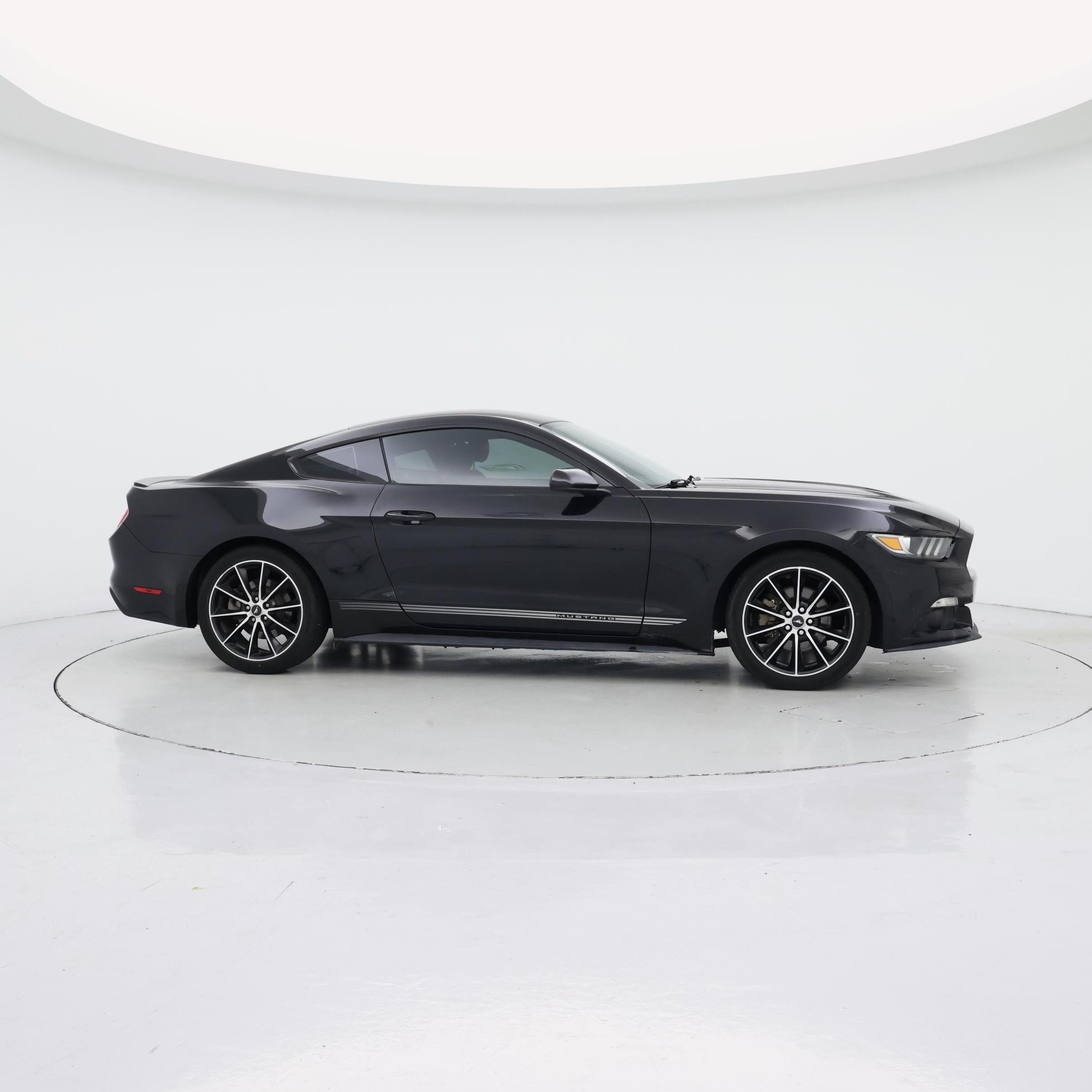 Thumbnail: 2015 Ford Mustang - 7