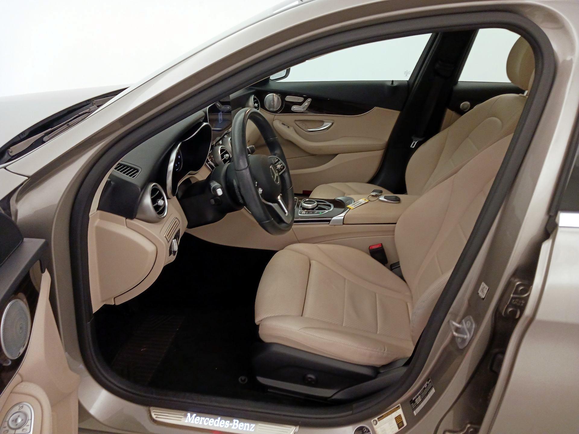 Thumbnail: 2020 Mercedes-Benz C-Class - 11