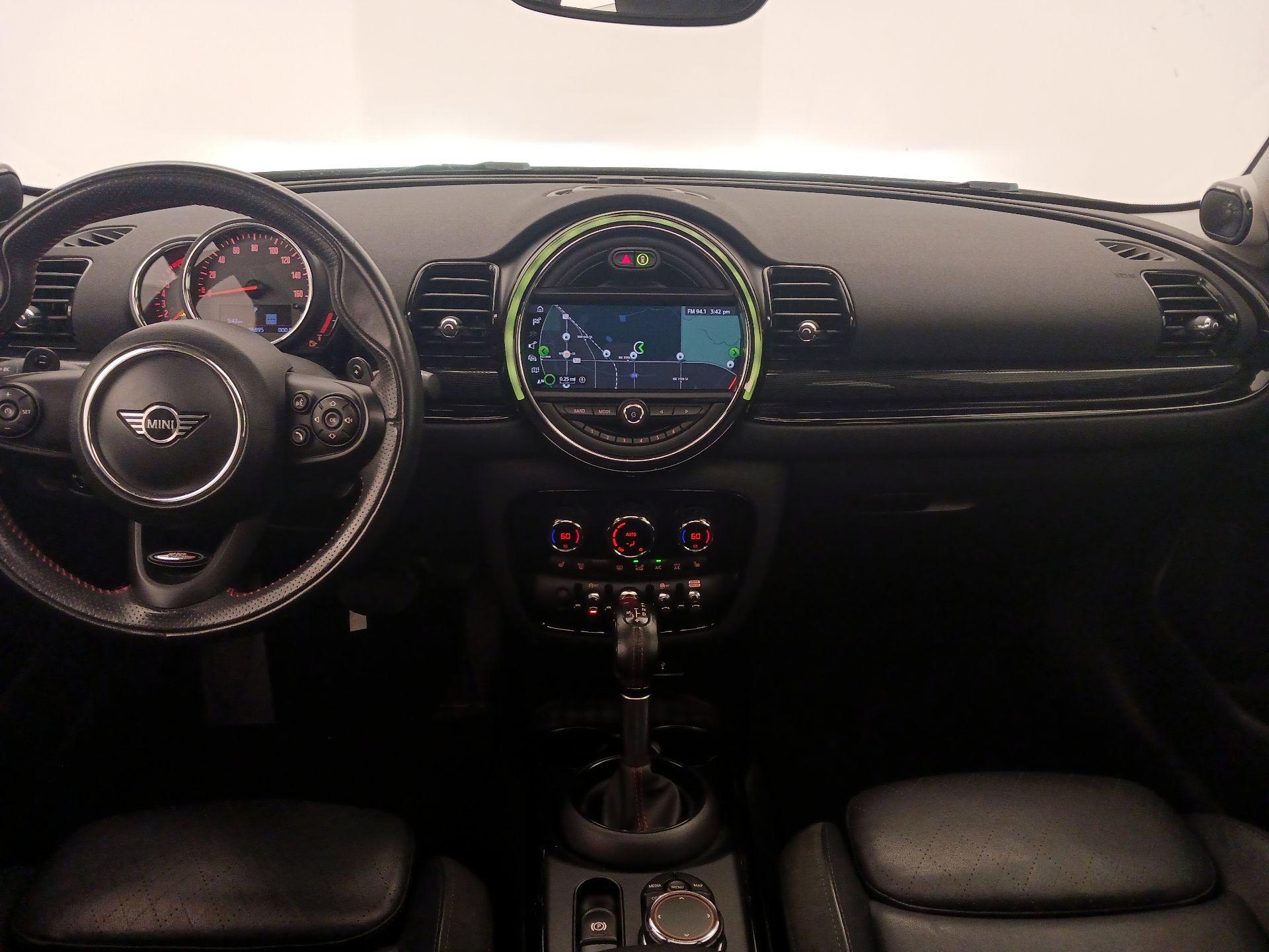 Thumbnail: 2019 MINI Cooper Clubman - 9