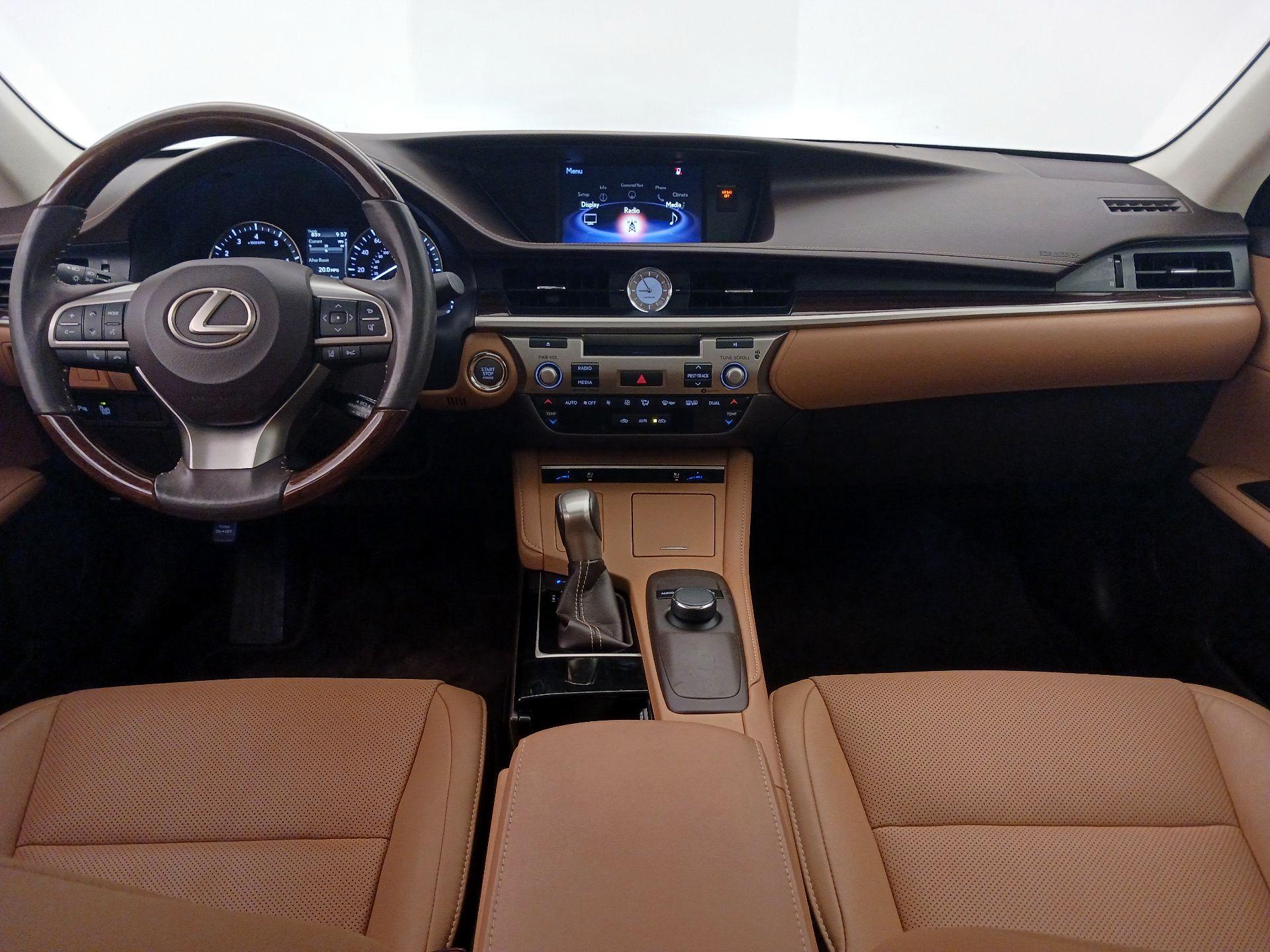 Thumbnail: 2017 Lexus ES - 9