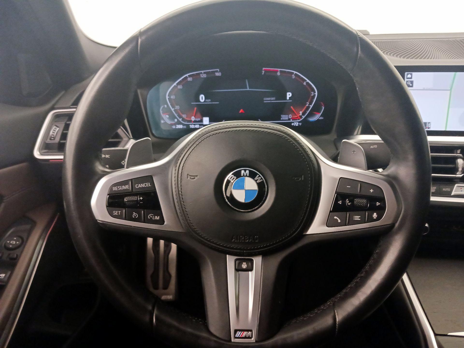 Thumbnail: 2022 BMW 3 Series - 10