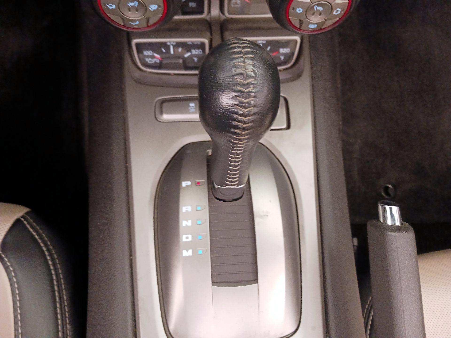 Thumbnail: 2014 Chevrolet Camaro - 17