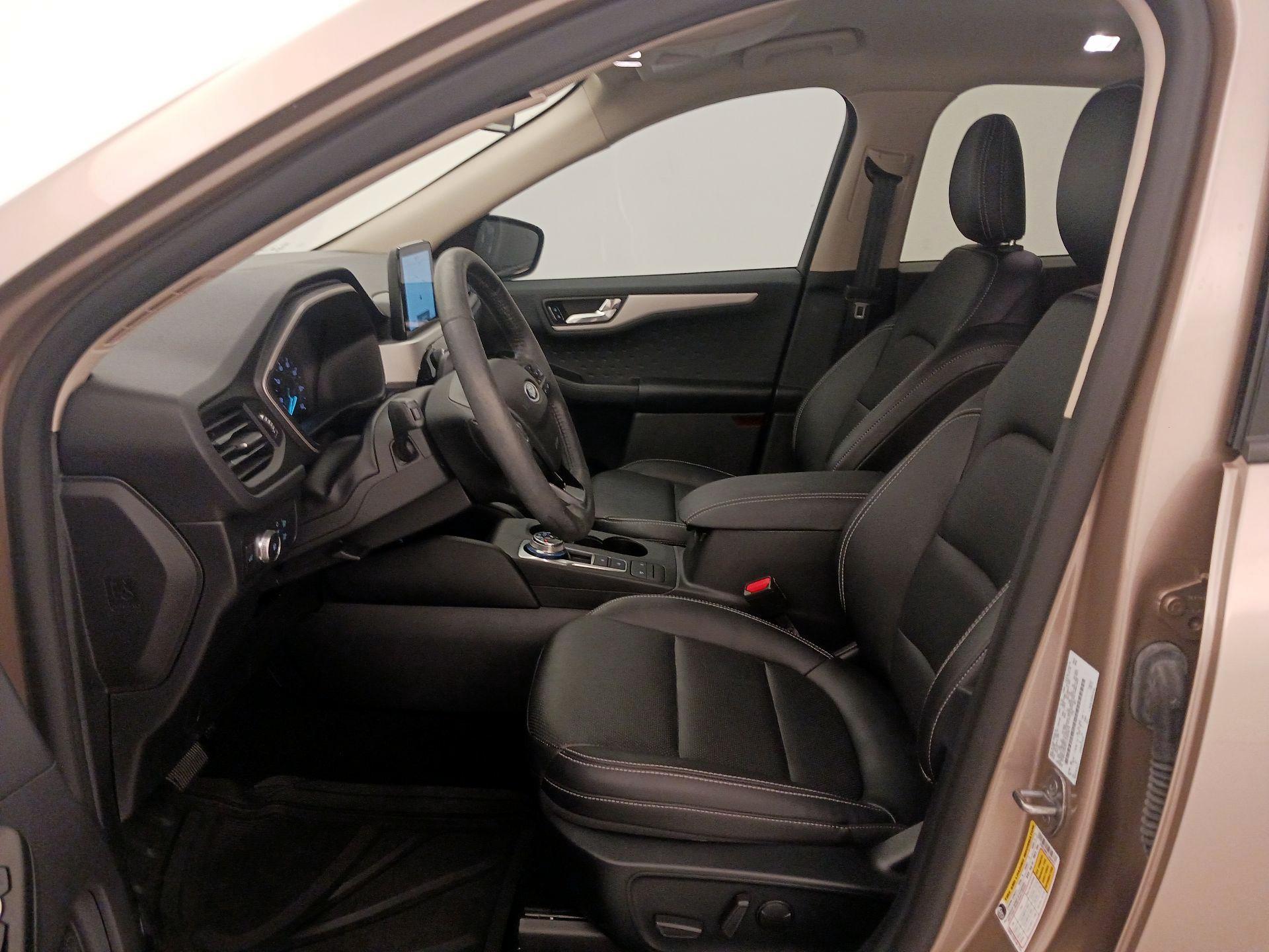 Thumbnail: 2020 Ford Escape - 11