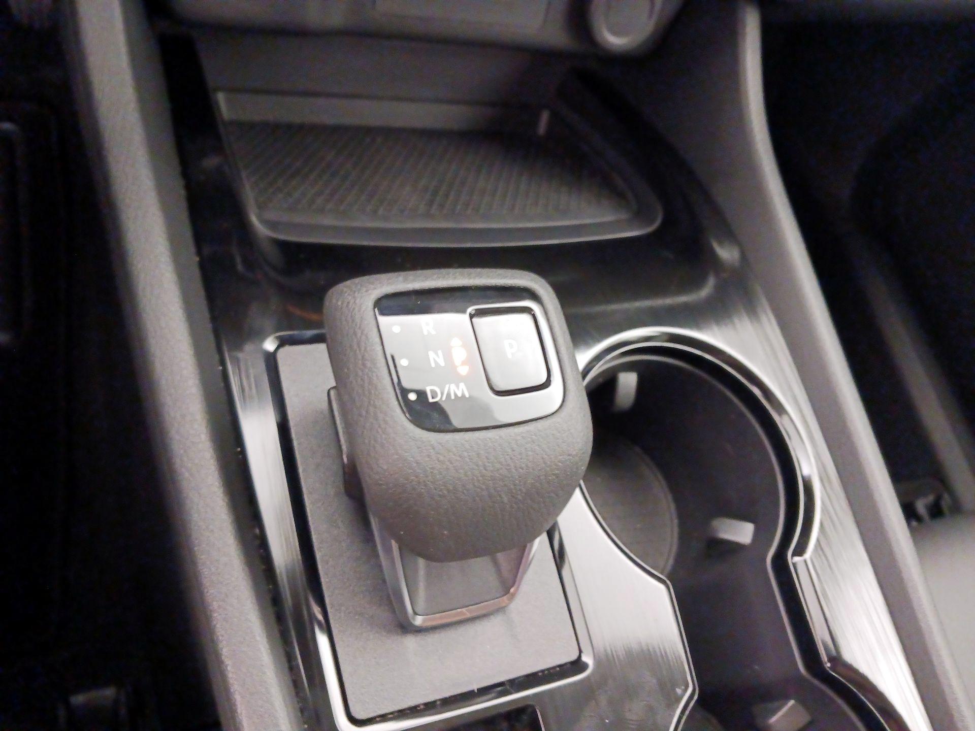 Thumbnail: 2023 Nissan Rogue - 17