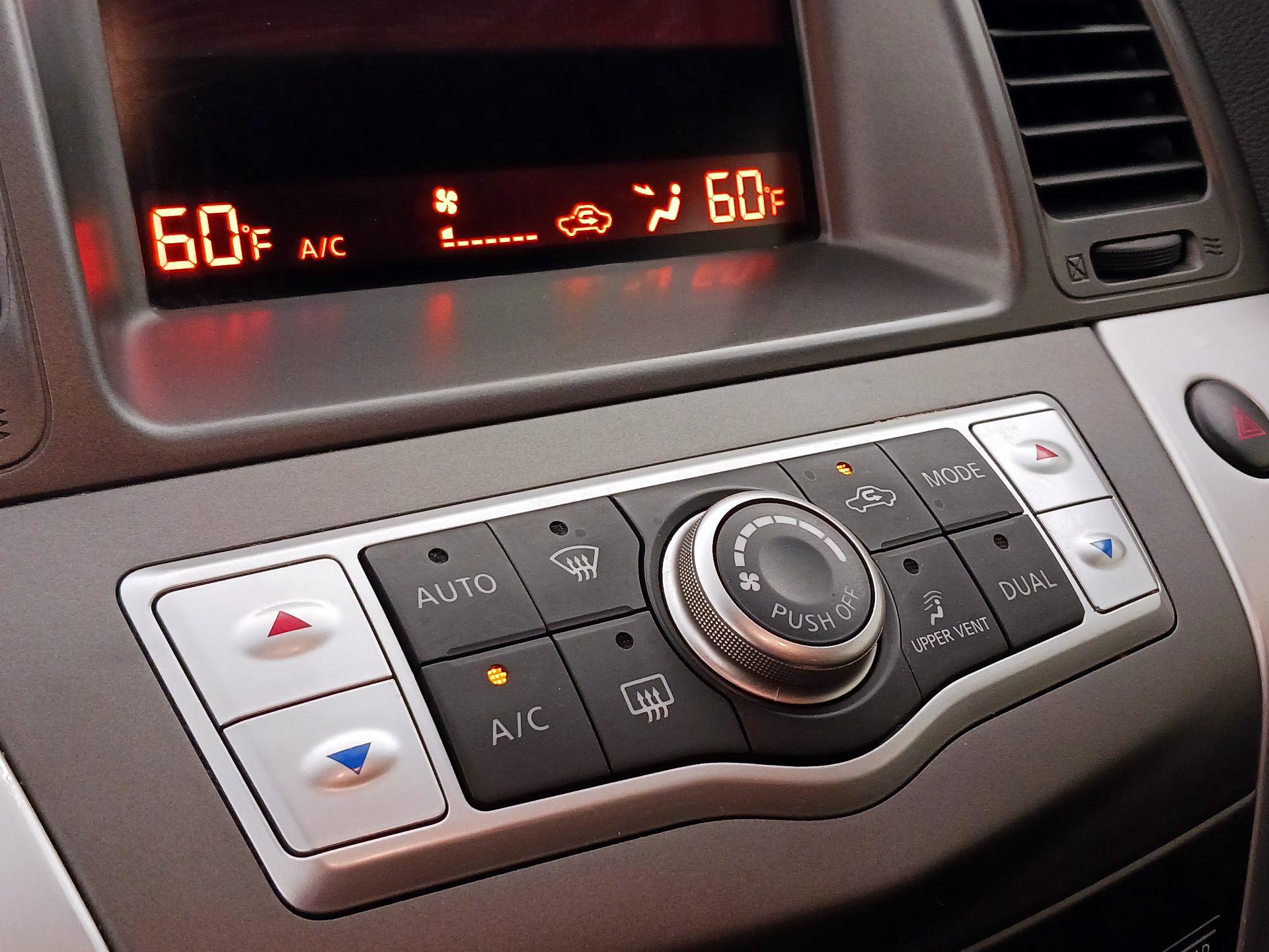 Thumbnail: 2014 Nissan Murano - 15