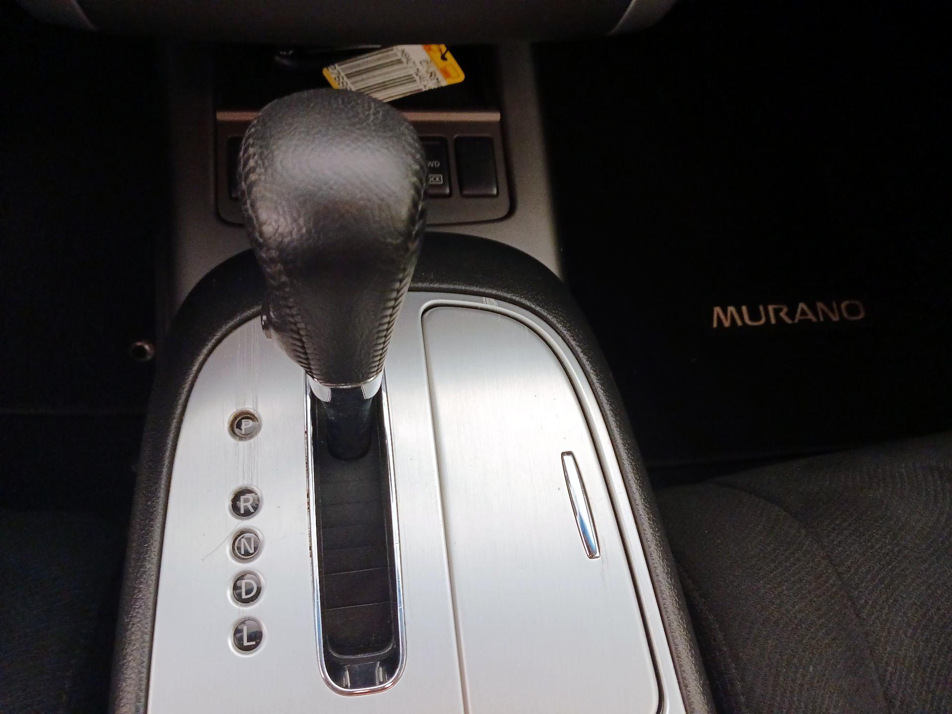 Thumbnail: 2014 Nissan Murano - 16