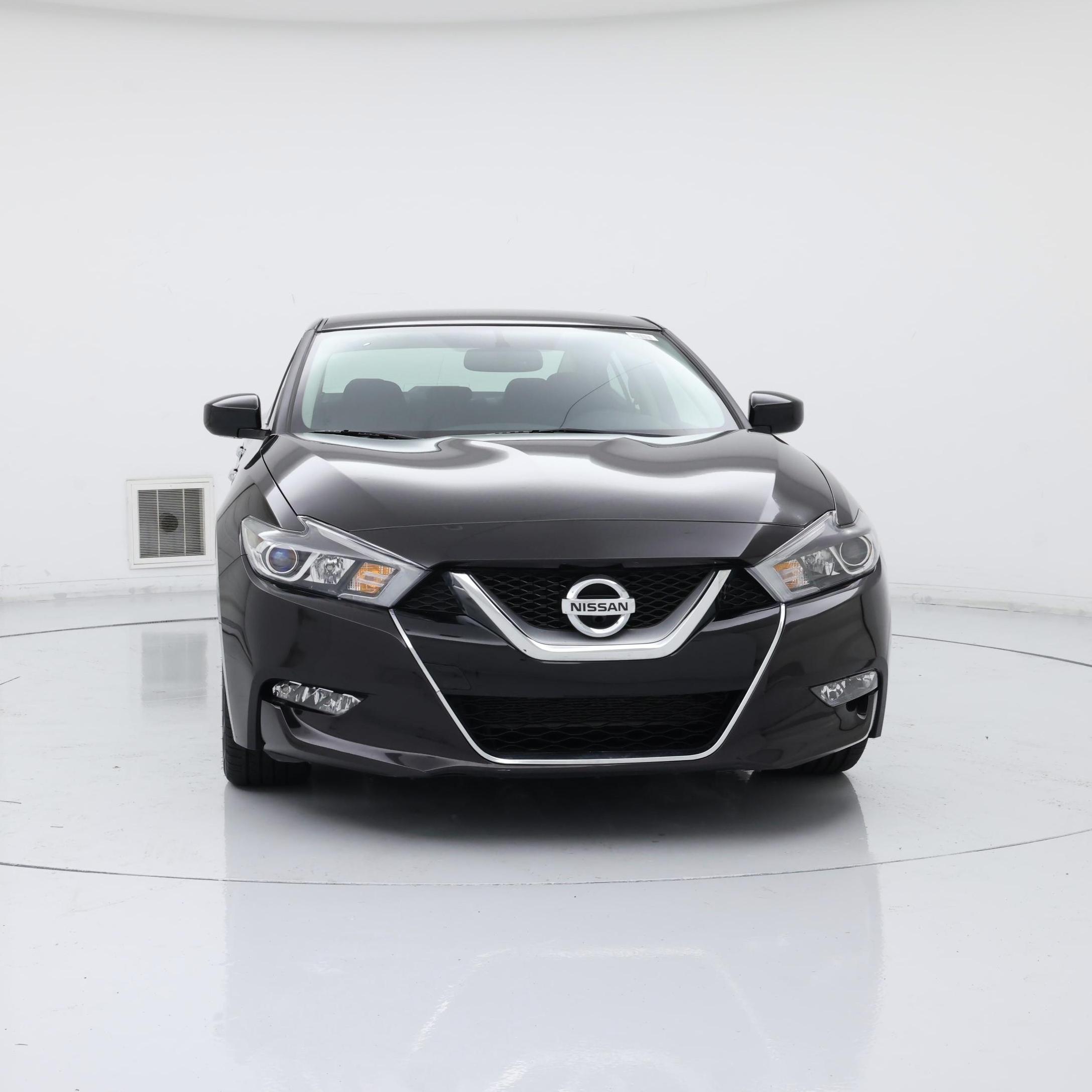 Thumbnail: 2017 Nissan Maxima - 5